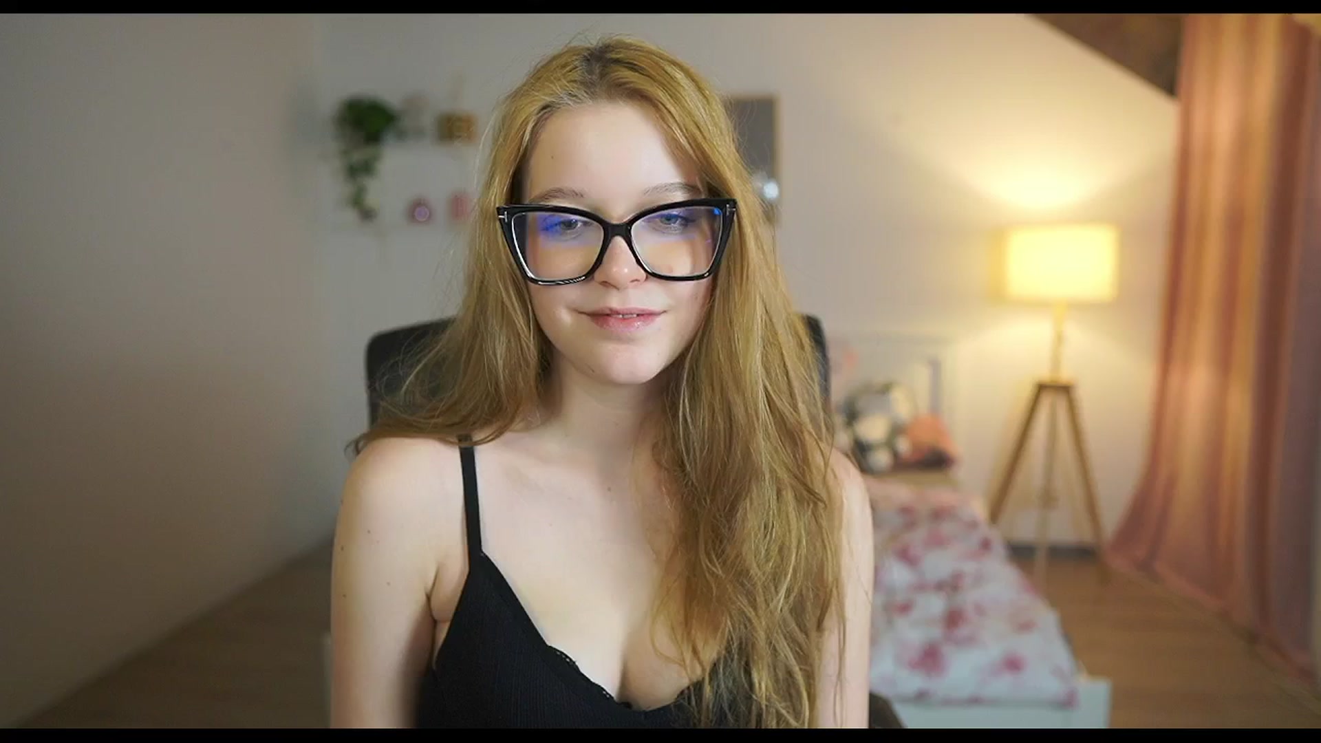 Gallery image thumbnail from Lisa_mccoy_'s myfreecams stream on, 01/14/2026, 15:38 image 1 of 20