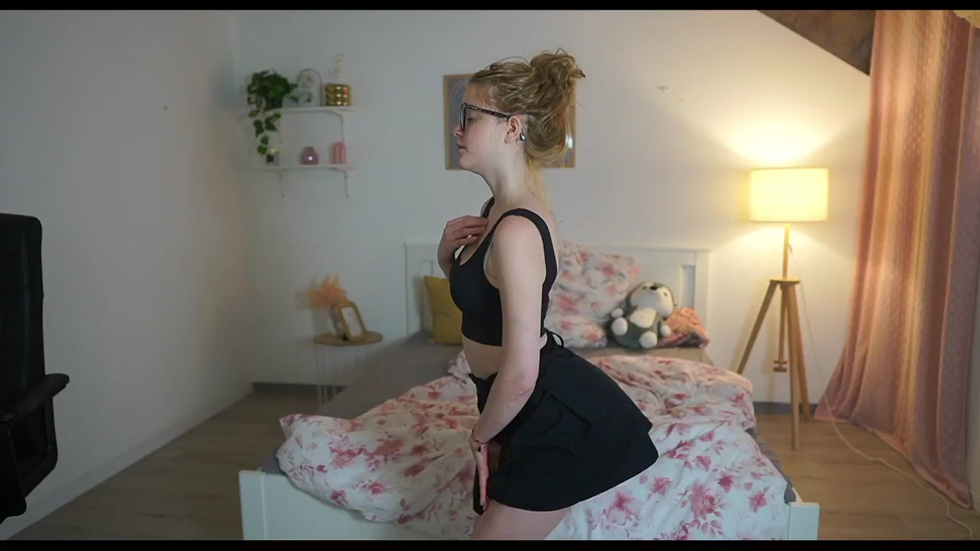 Gallery image thumbnail from Lisa_mccoy_'s myfreecams stream on, 01/17/2026, 17:21 image 15 of 20