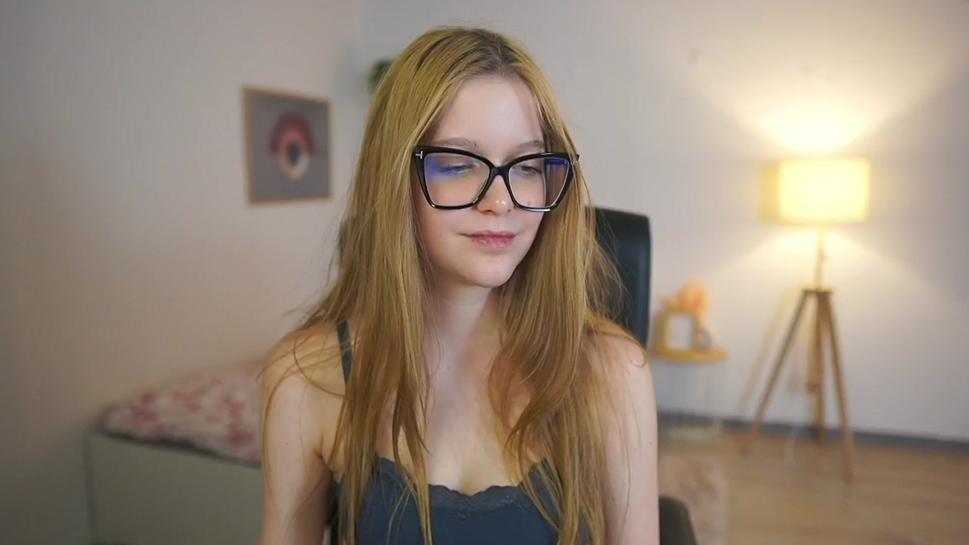 Gallery image thumbnail from Lisa_mccoy_'s myfreecams stream on, 02/05/2026, 23:59 image 9 of 20