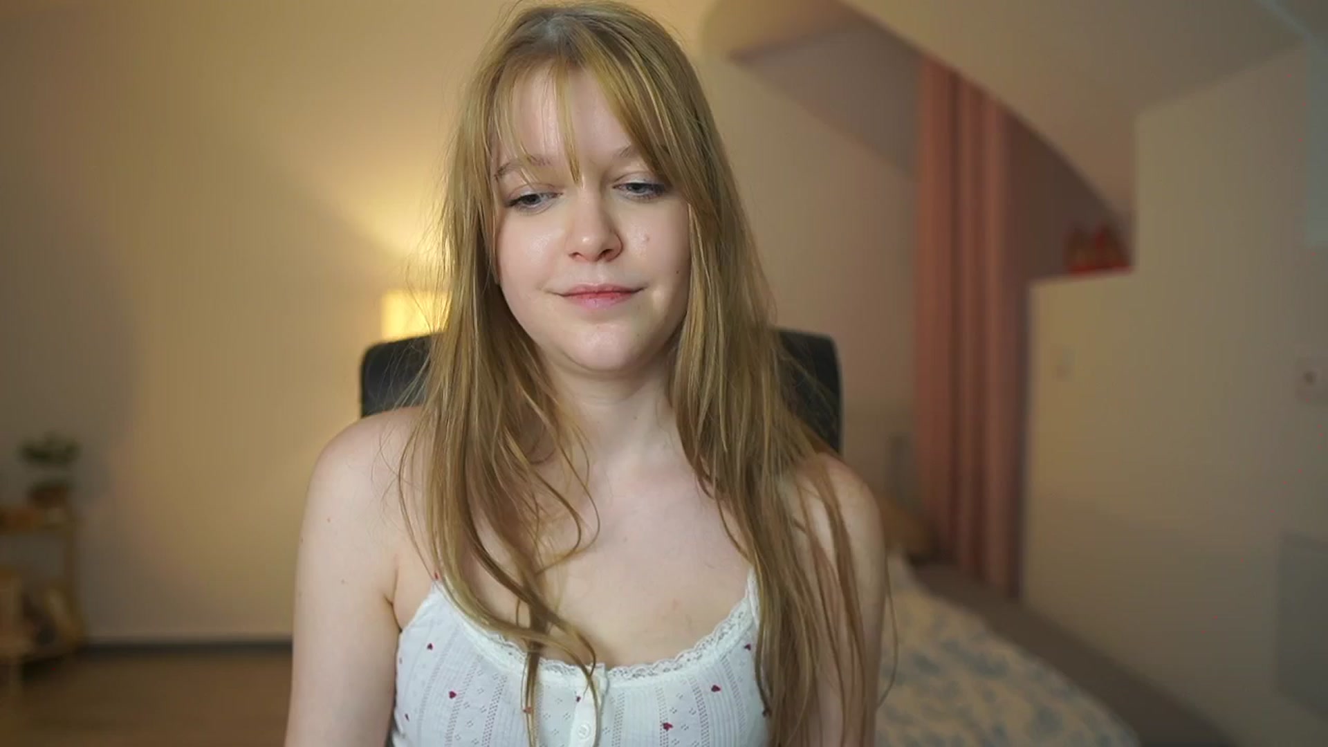 Gallery image thumbnail from Lisa_mccoy_'s myfreecams stream on, 03/12/2026, 15:01 image 5 of 20