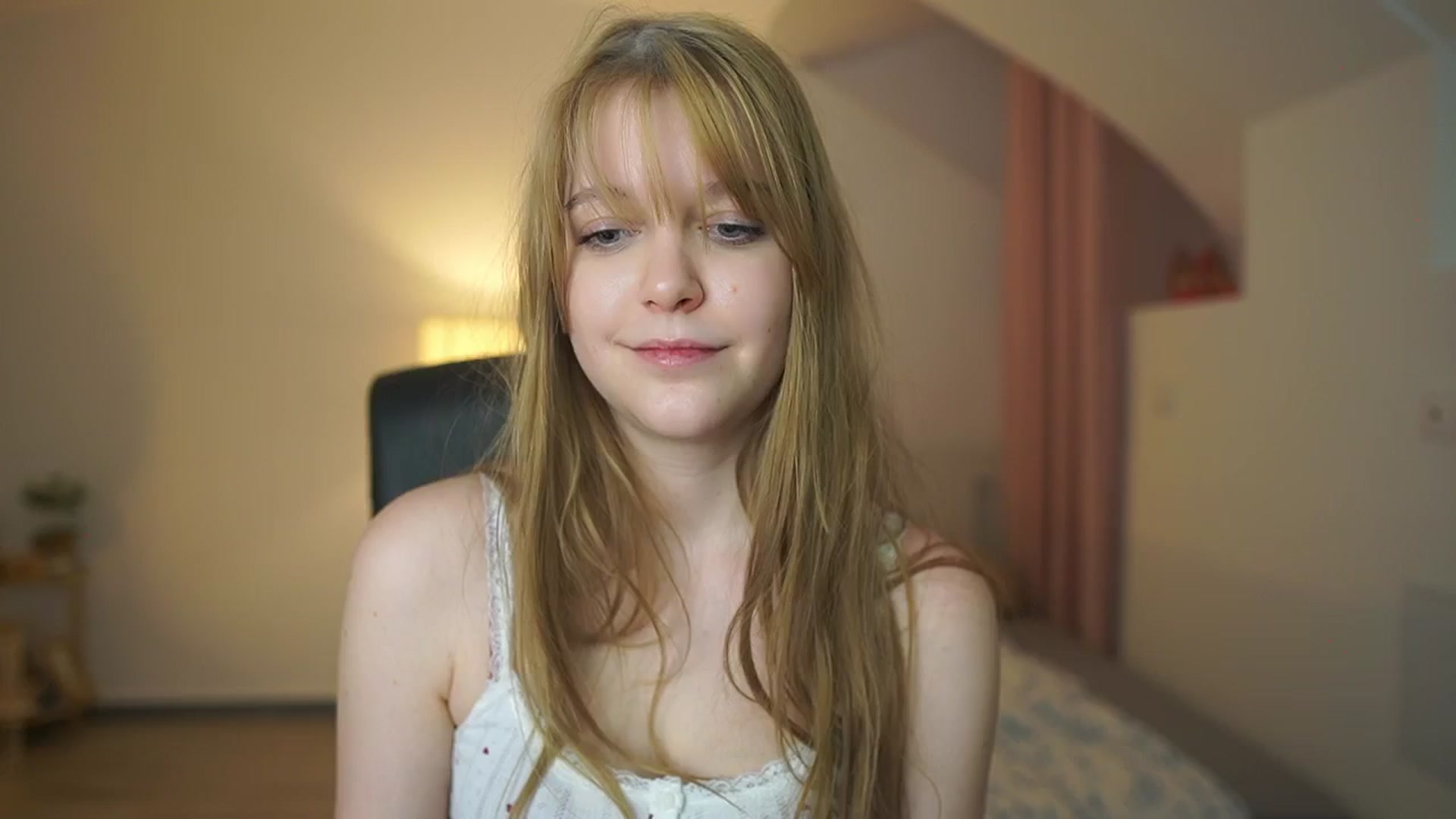 Gallery image thumbnail from Lisa_mccoy_'s myfreecams stream on, 03/12/2026, 15:01 image 12 of 20