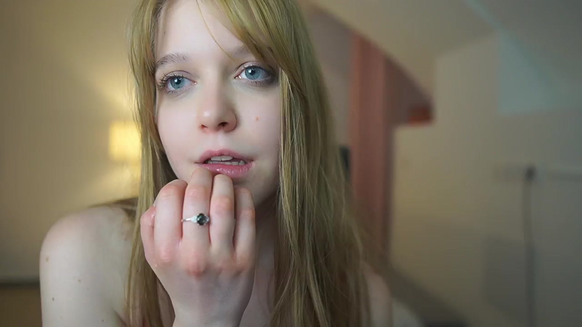 Gallery image thumbnail from Lisa_mccoy_'s myfreecams stream on, 03/12/2026, 18:50 image 16 of 20