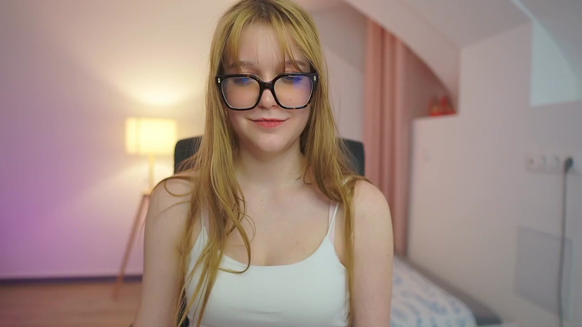 Gallery image thumbnail from Lisa_mccoy_'s myfreecams stream on, 03/20/2026, 20:57 image 14 of 20
