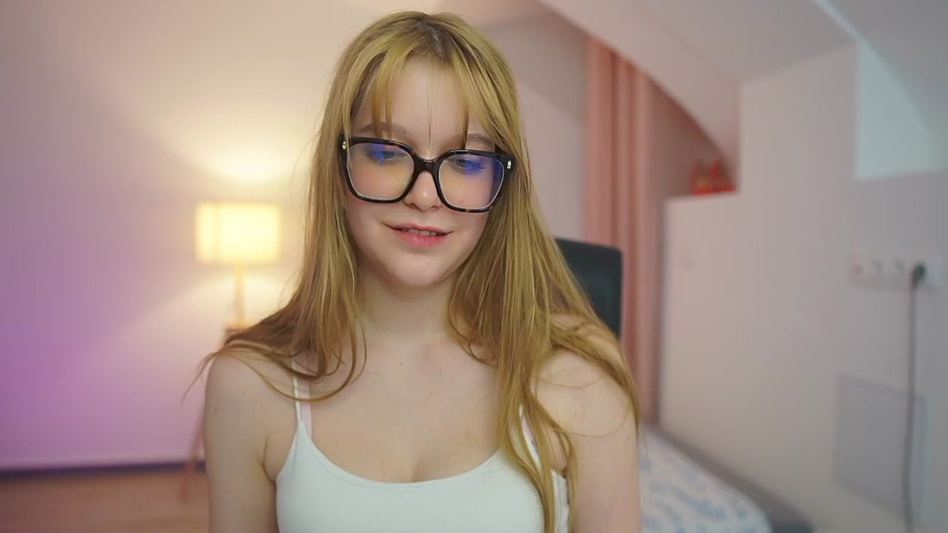 Gallery image thumbnail from Lisa_mccoy_'s myfreecams stream on, 03/20/2026, 20:57 image 19 of 20