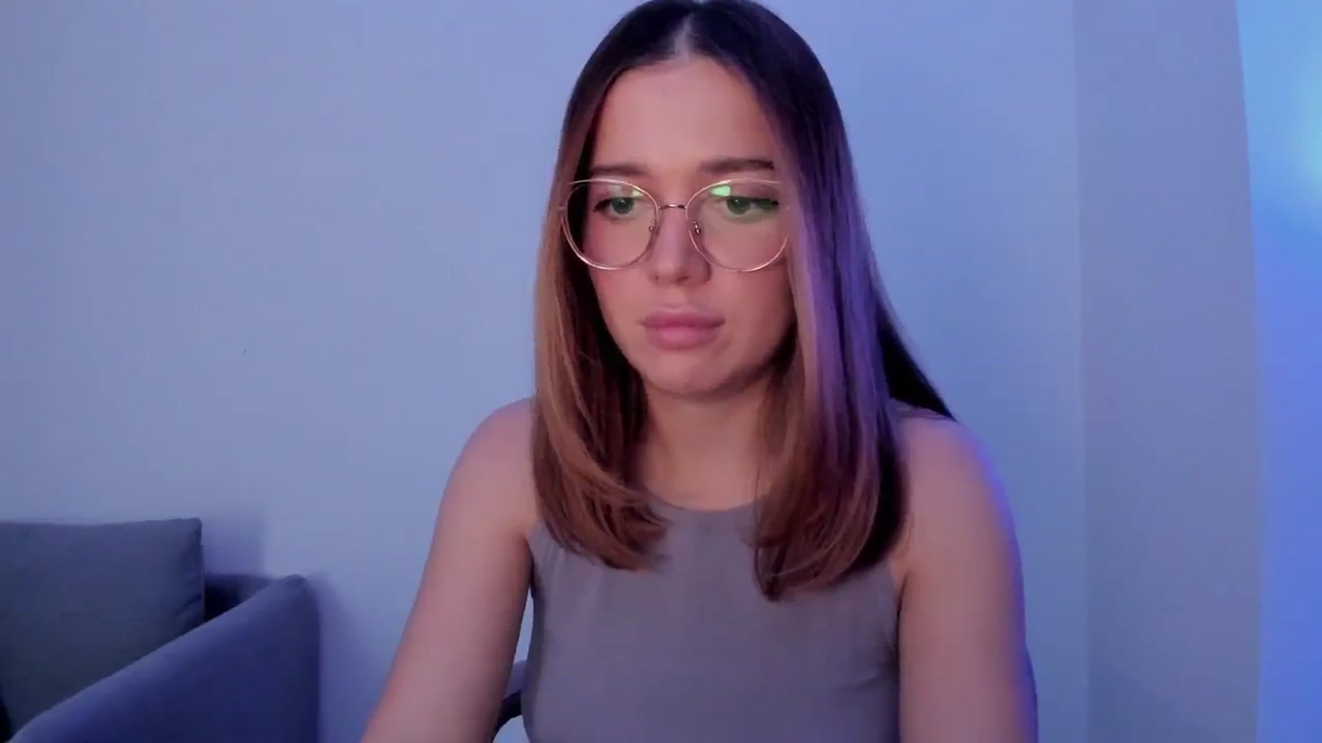 Gallery image thumbnail from Lisaa's myfreecams stream on, 10/25/2024, 08:30 image 8 of 20