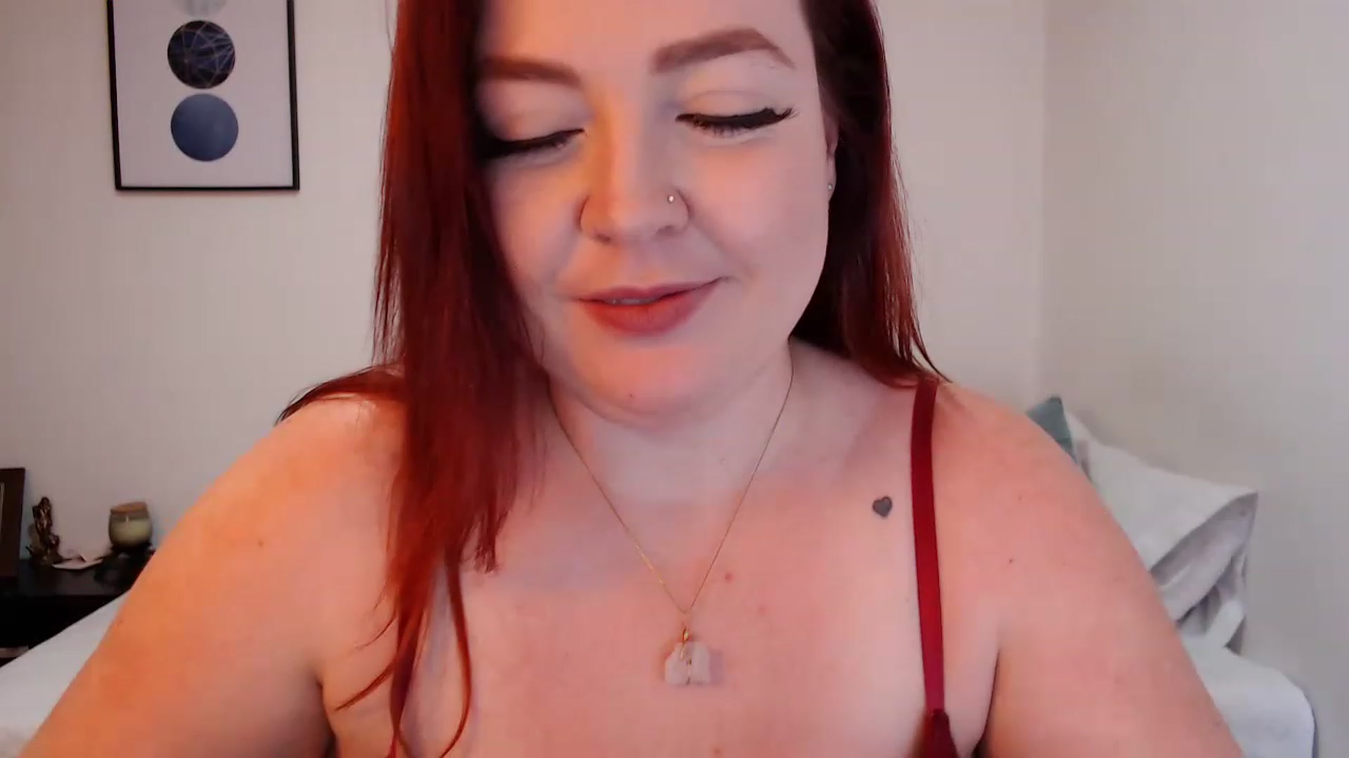 Gallery image thumbnail from Lisajenn's myfreecams stream on, 02/10/2023, 23:06 image 13 of 20