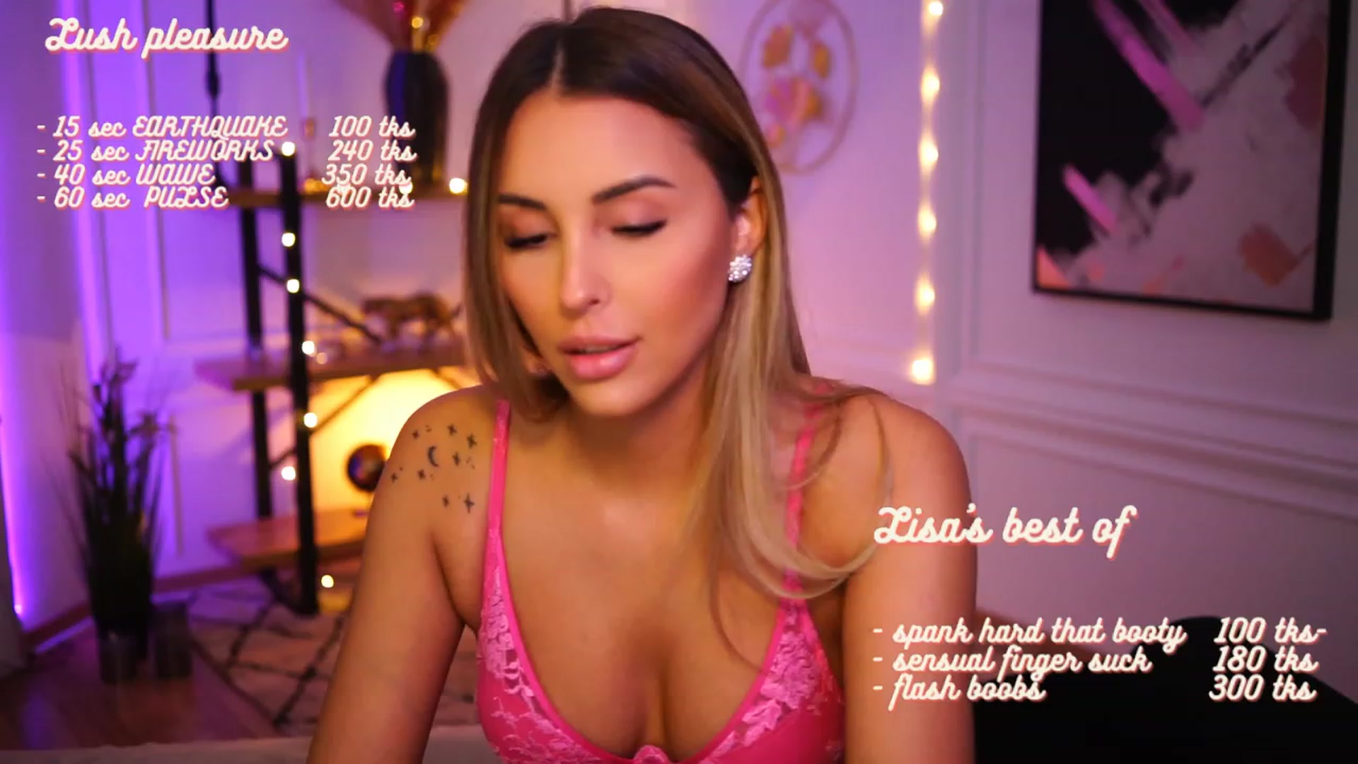 Gallery image thumbnail from Lisamelow's myfreecams stream on, 11/26/2022, 18:23 image 1 of 20
