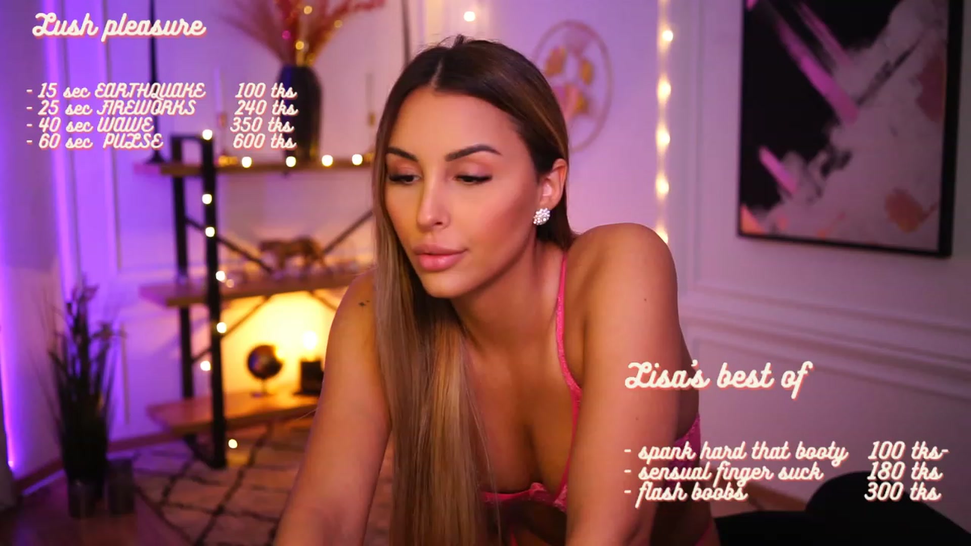 Gallery image thumbnail from Lisamelow's myfreecams stream on, 11/26/2022, 18:23 image 15 of 20