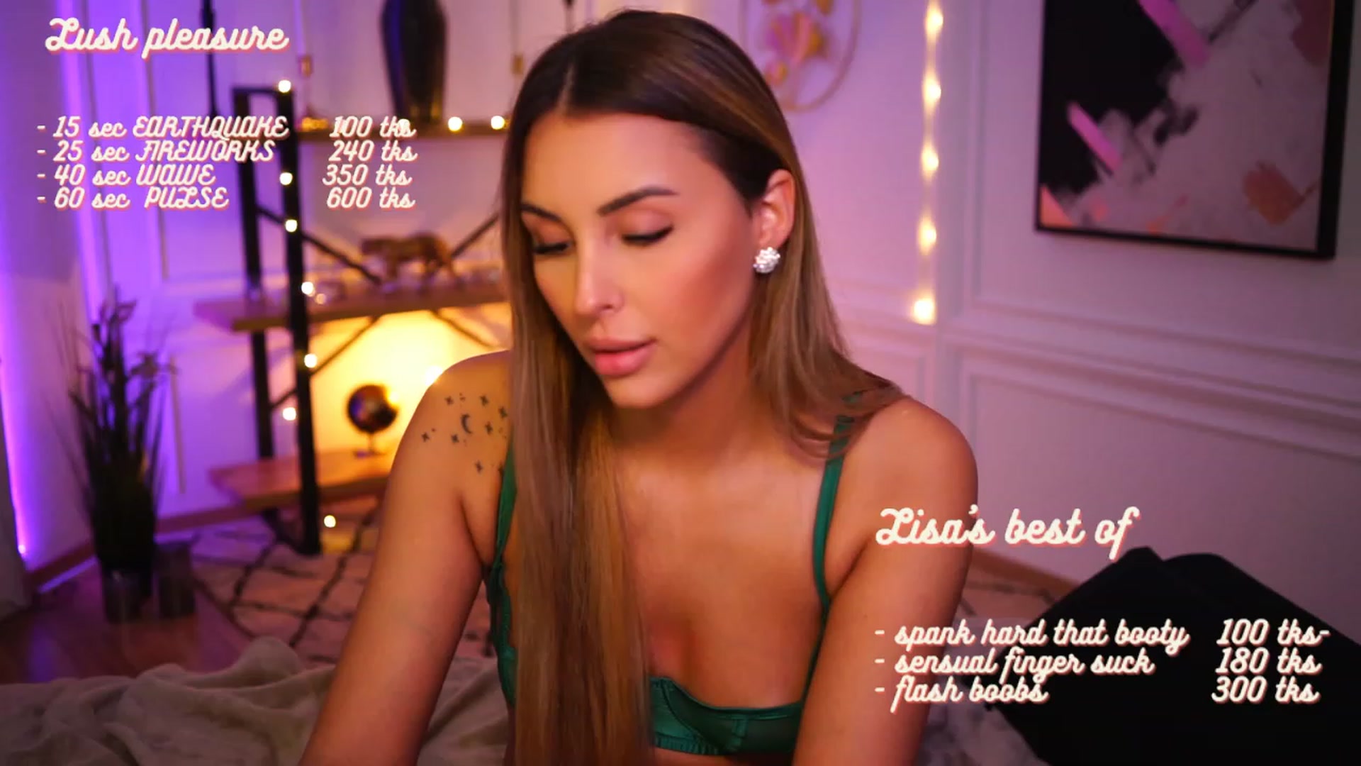 Gallery image thumbnail from Lisamelow's myfreecams stream on, 11/26/2022, 20:33 image 13 of 20