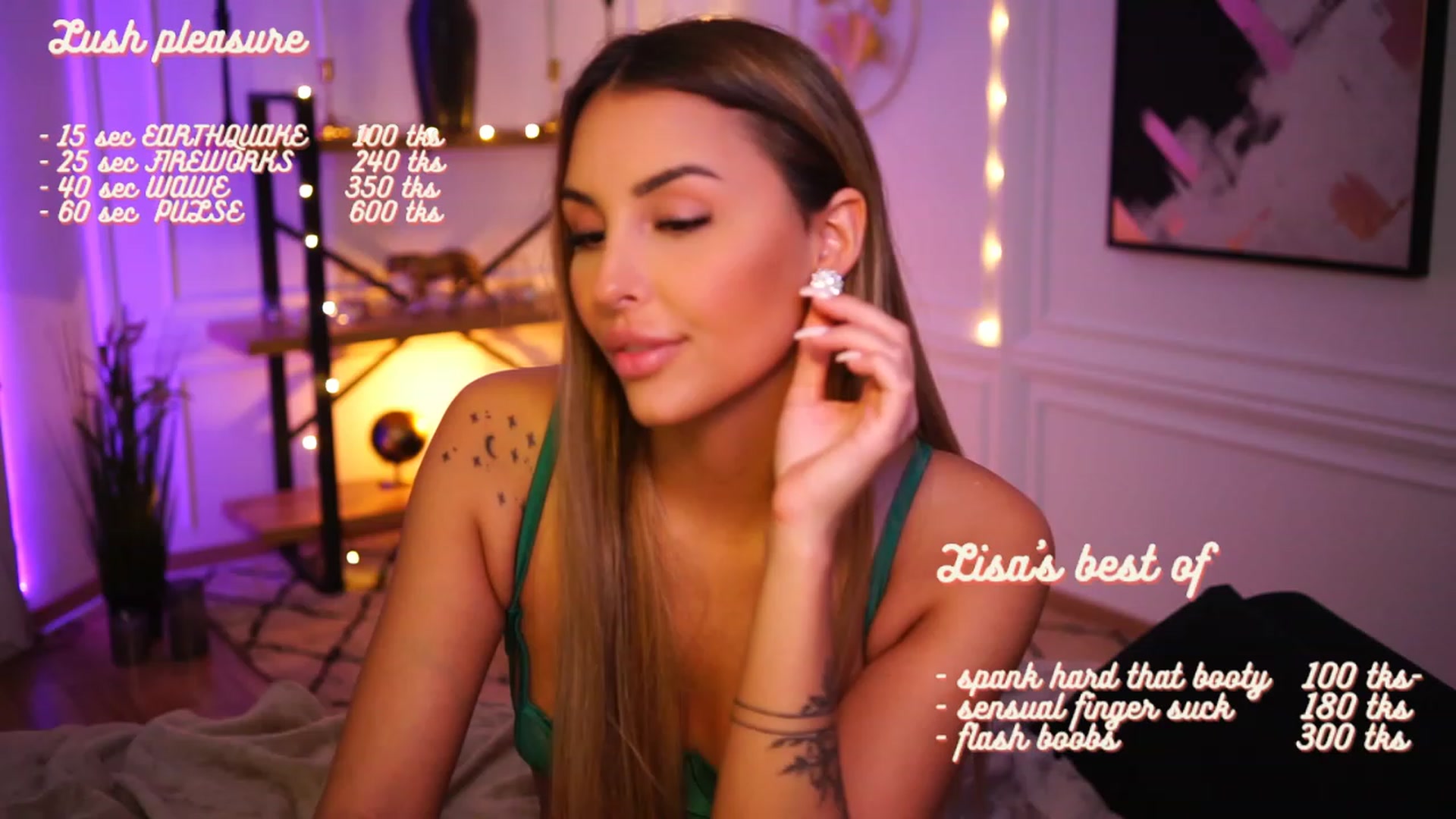 Gallery image thumbnail from Lisamelow's myfreecams stream on, 11/26/2022, 20:33 image 19 of 20