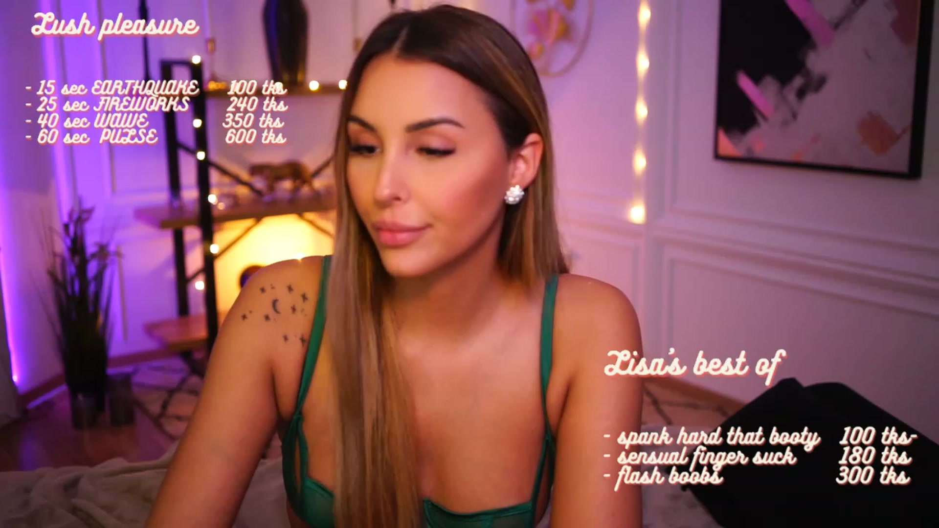 Gallery image thumbnail from Lisamelow's myfreecams stream on, 11/26/2022, 20:33 image 3 of 20