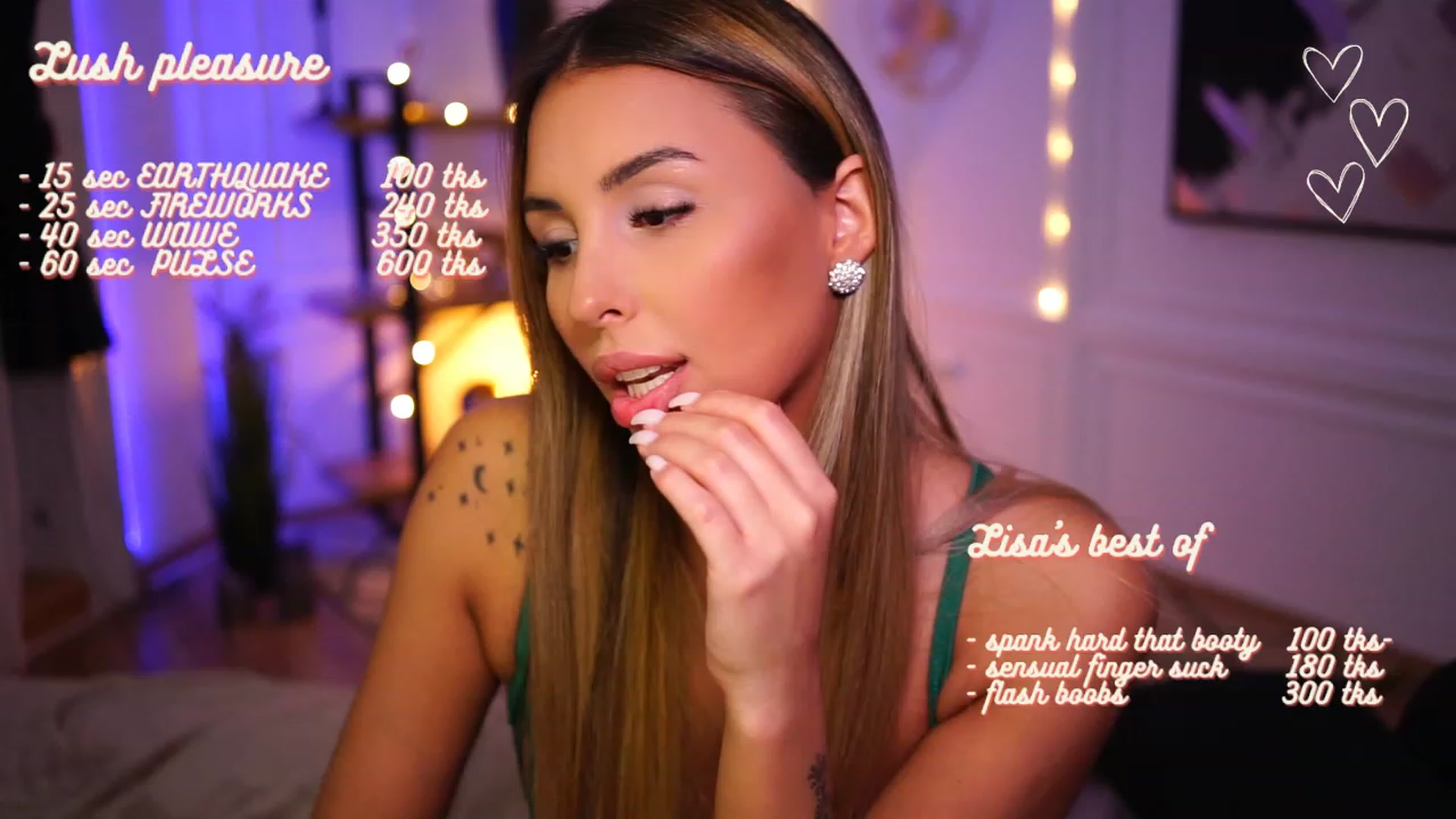Gallery image thumbnail from Lisamelow's myfreecams stream on, 11/30/2022, 23:03 image 12 of 20