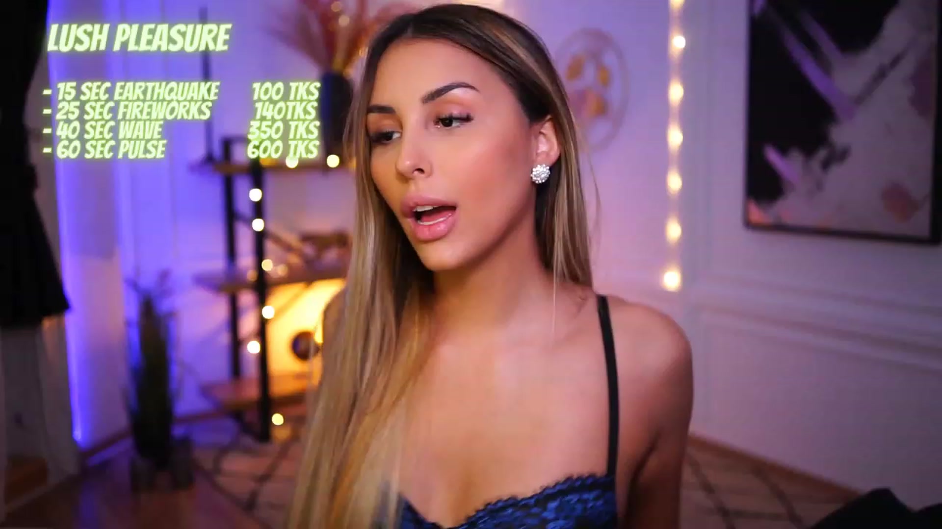 Gallery image thumbnail from Lisamelow's myfreecams stream on, 12/01/2022, 20:52 image 7 of 20