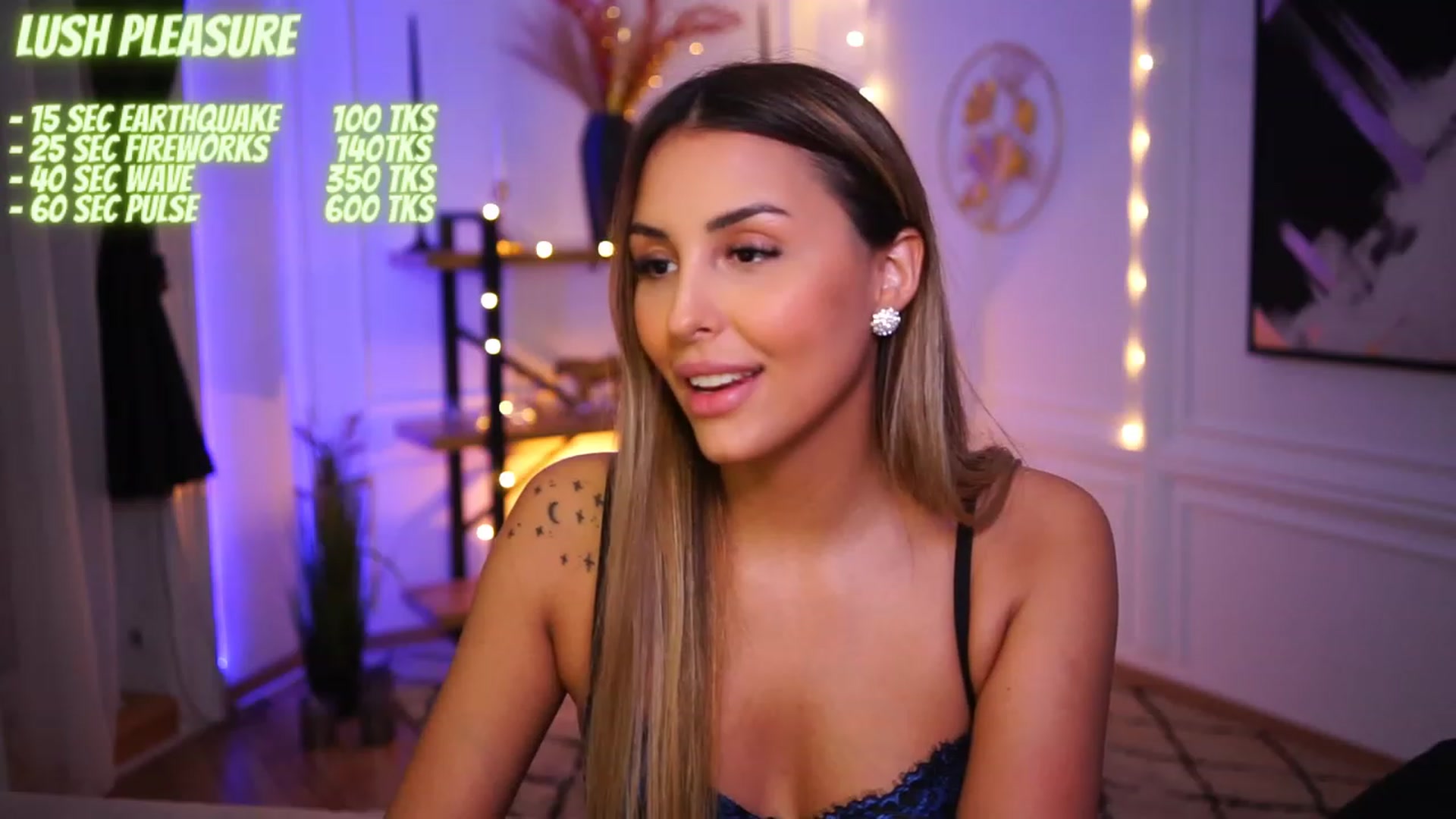 Gallery image thumbnail from Lisamelow's myfreecams stream on, 12/01/2022, 23:21 image 15 of 20
