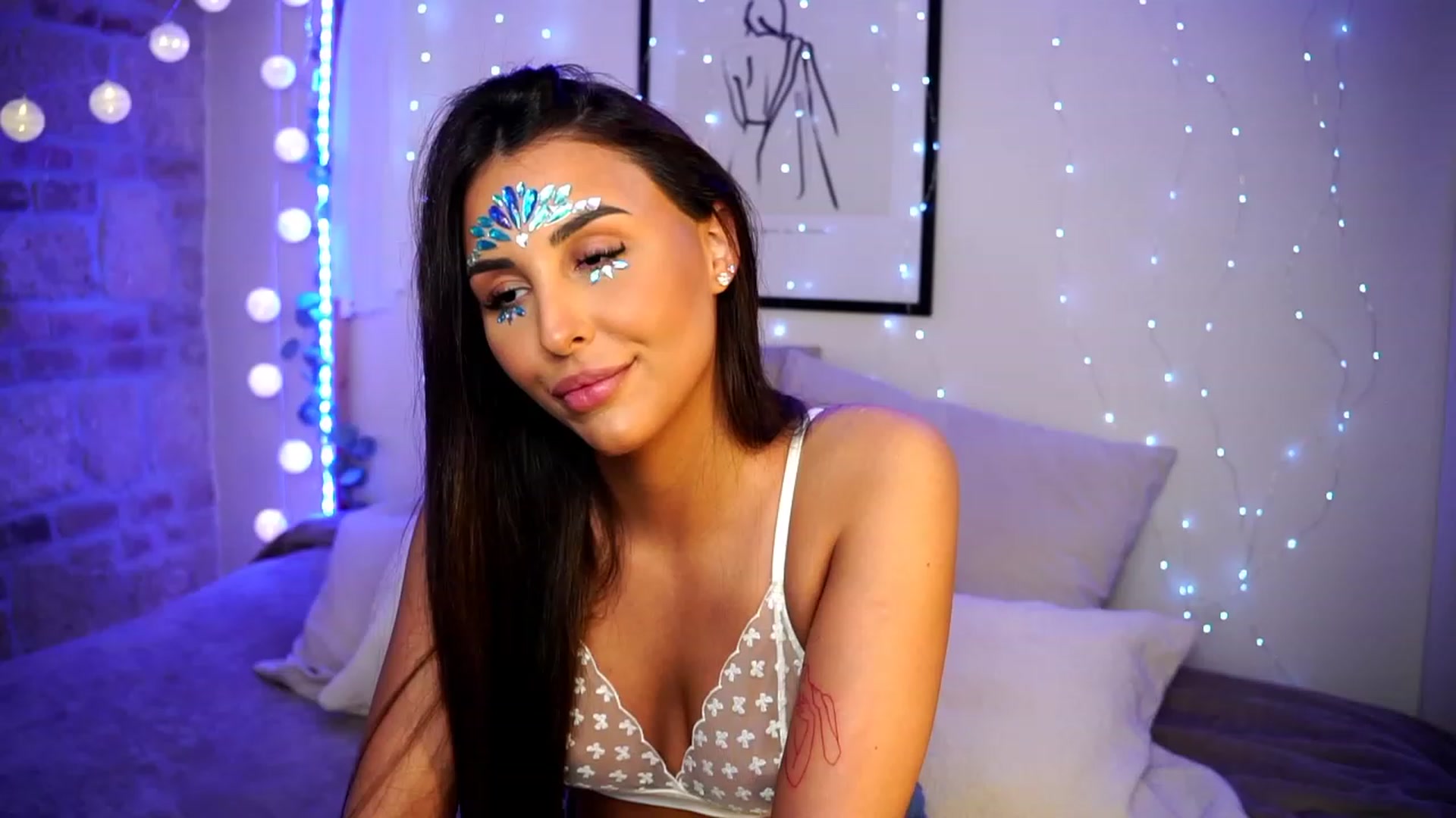 Gallery image thumbnail from Lisamelow's myfreecams stream on, 02/26/2023, 19:08 image 3 of 20