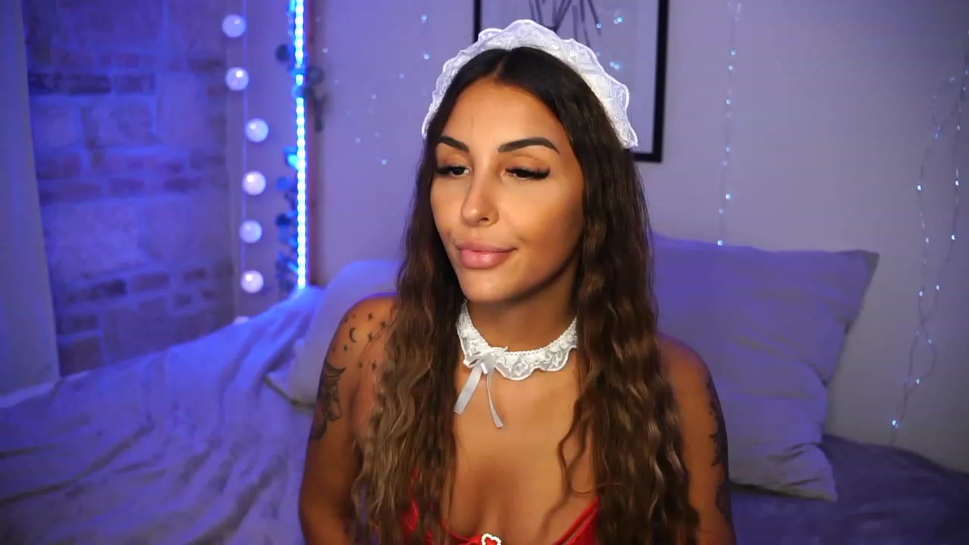 Gallery image thumbnail from Lisamelow's myfreecams stream on, 09/19/2023, 08:28 image 15 of 20