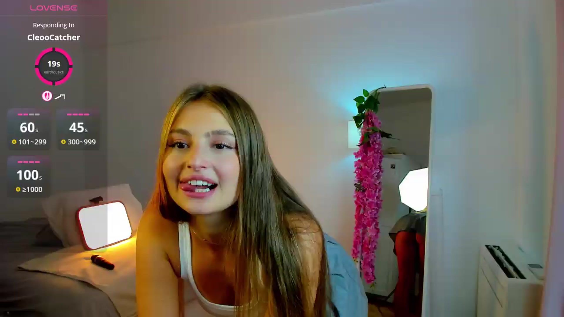 Gallery image thumbnail from Lisapoetry's myfreecams stream on, 08/02/2026, 18:18 image 2 of 20