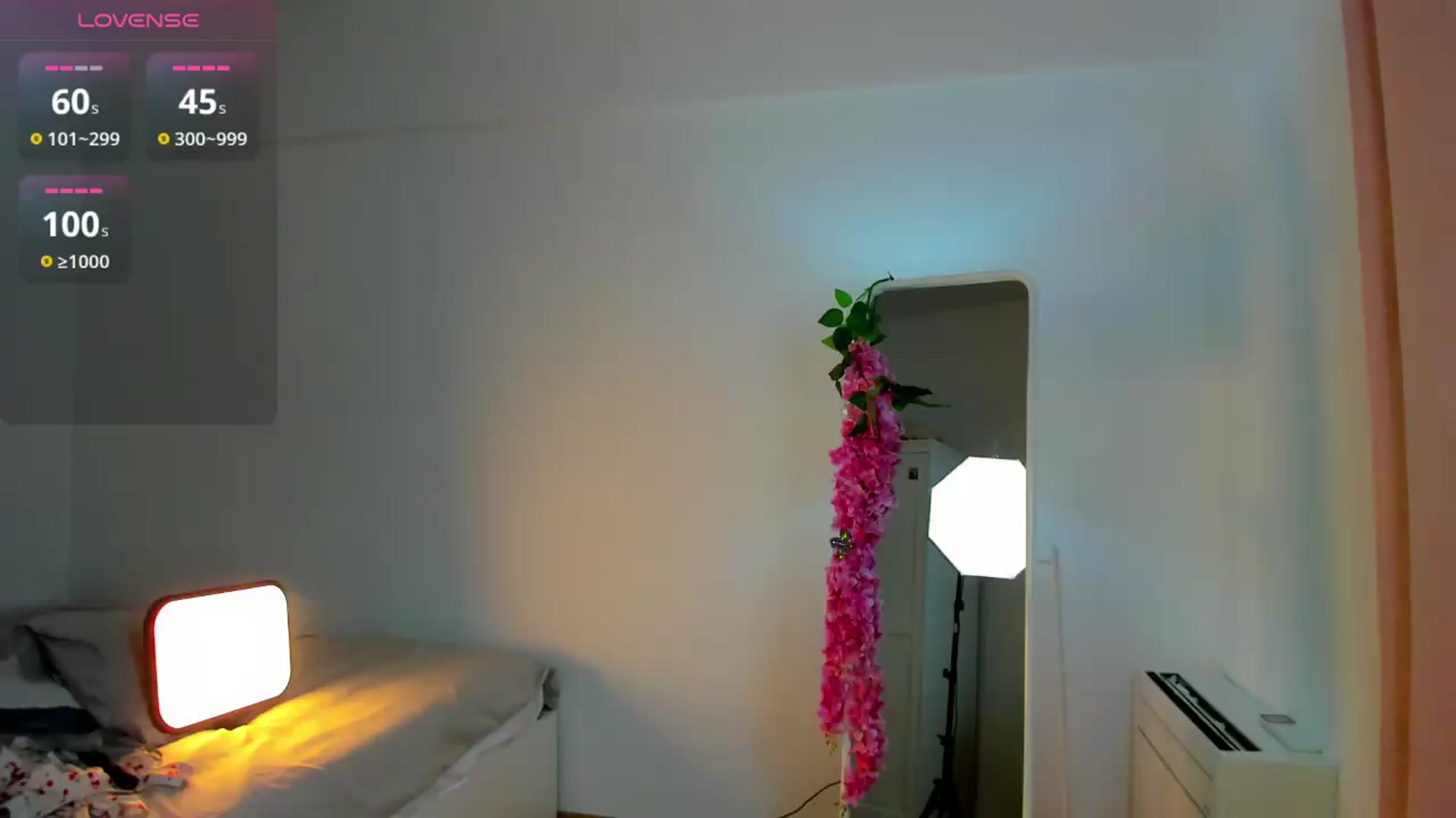 Gallery image thumbnail from Lisapoetry's myfreecams stream on, 08/04/2026, 24:06 image 3 of 20