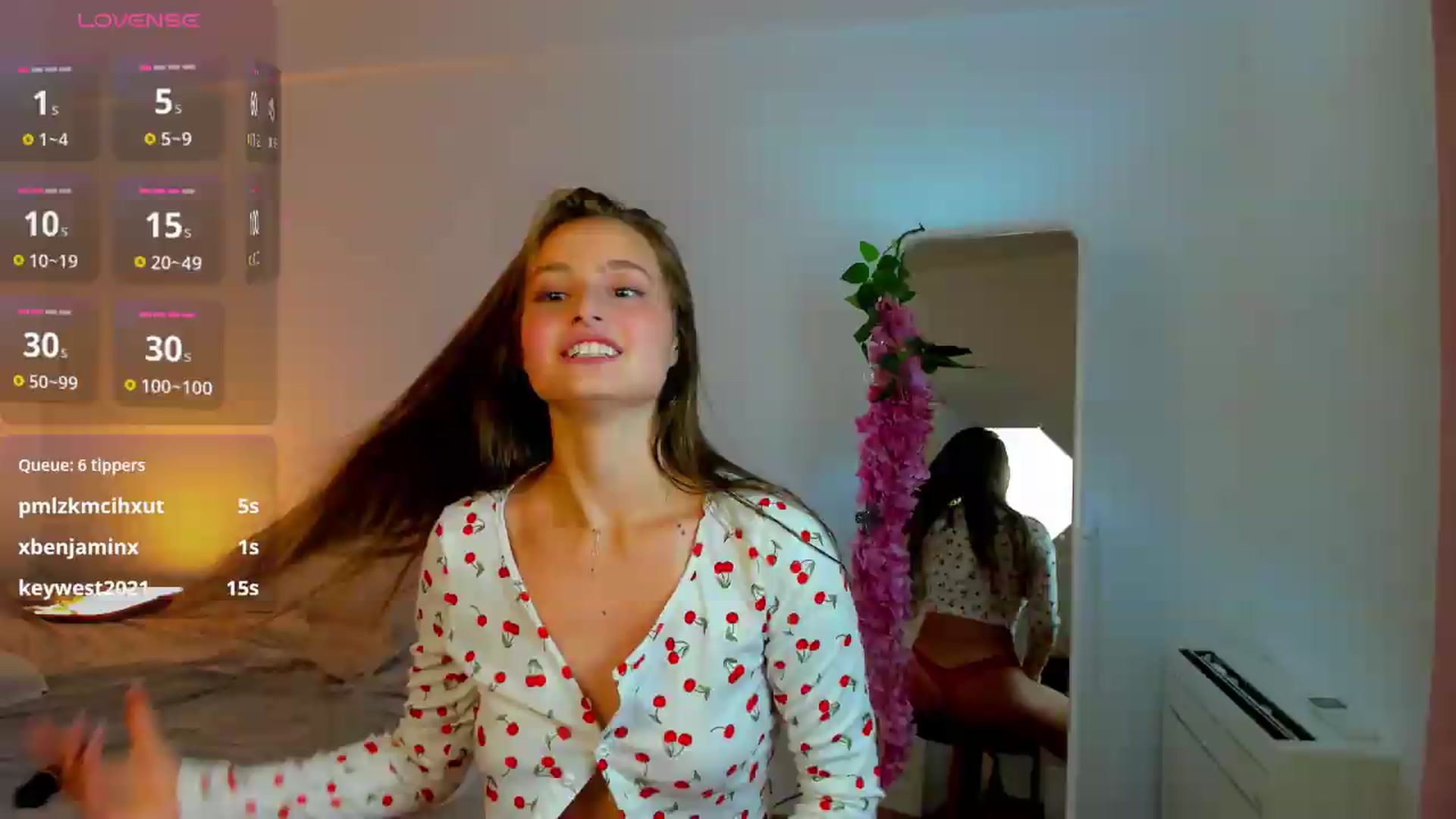Gallery image thumbnail from Lisapoetry's myfreecams stream on, 08/04/2026, 02:01 image 1 of 20