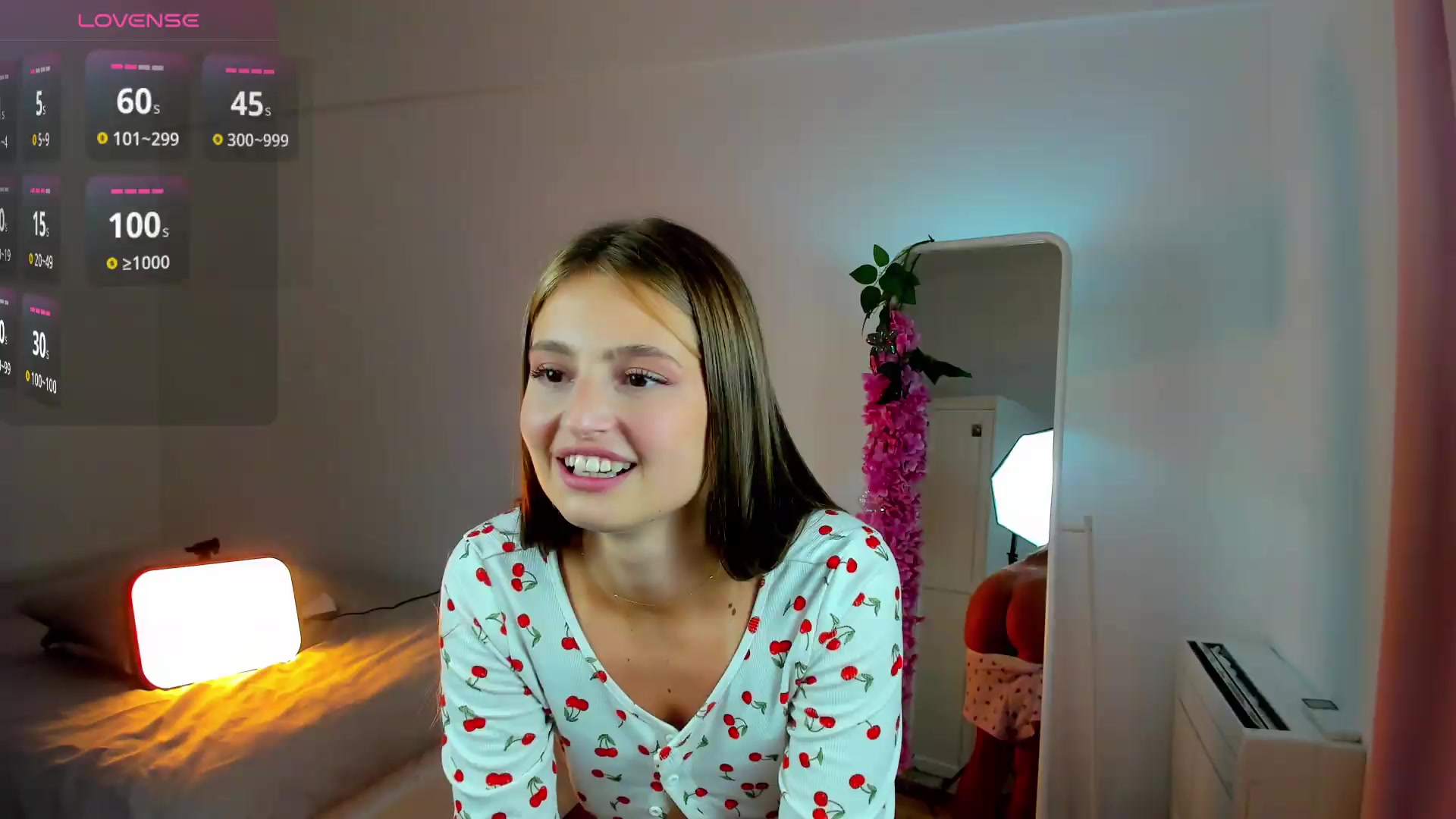 Gallery image thumbnail from Lisapoetry's myfreecams stream on, 08/10/2026, 22:19 image 19 of 20