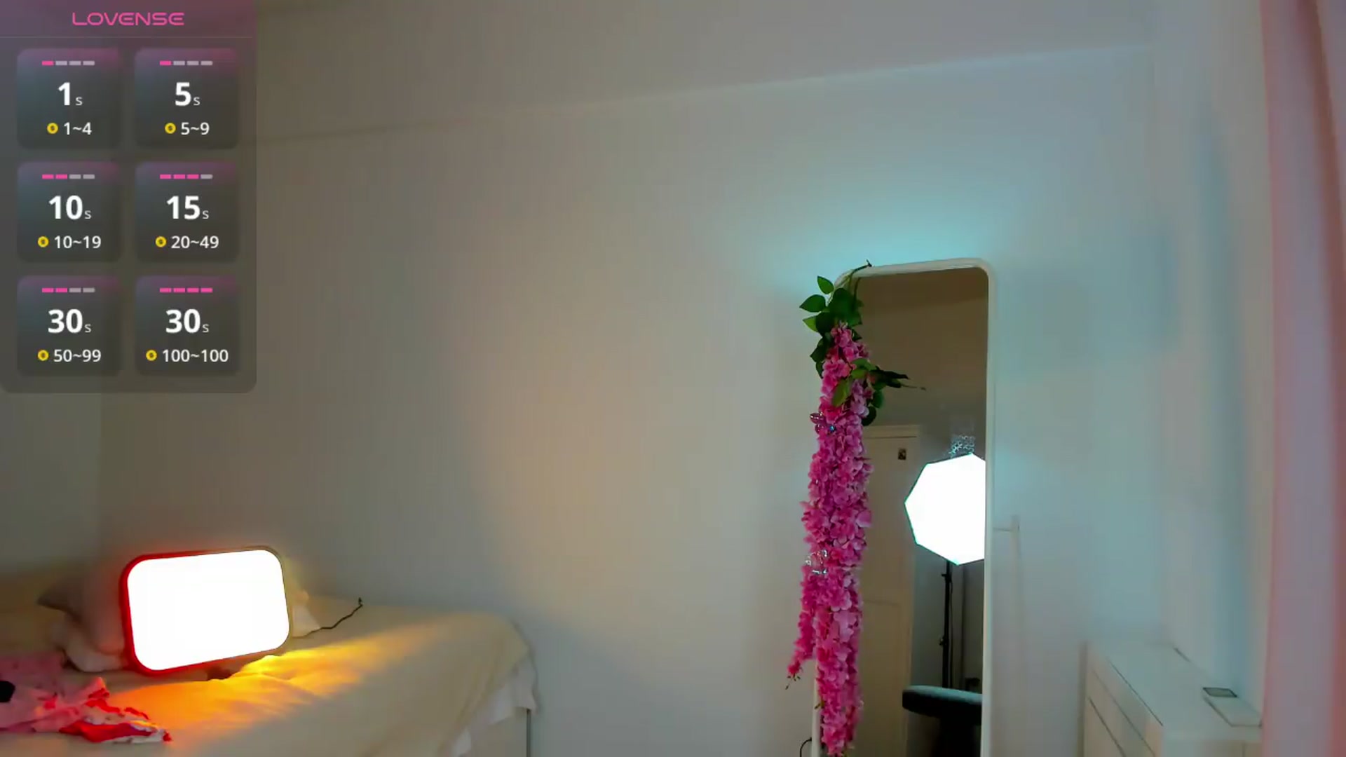 Gallery image thumbnail from Lisapoetry's myfreecams stream on, 08/16/2026, 23:58 image 5 of 20