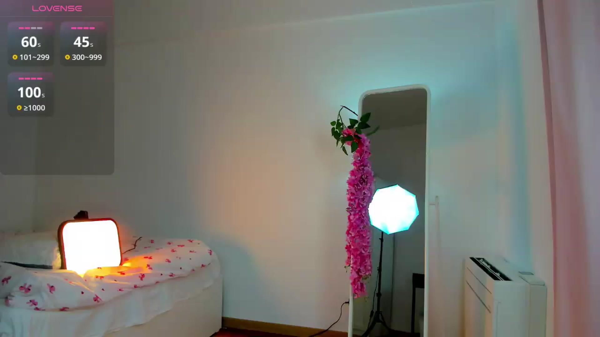 Gallery image thumbnail from Lisapoetry's myfreecams stream on, 08/27/2026, 21:56 image 4 of 20