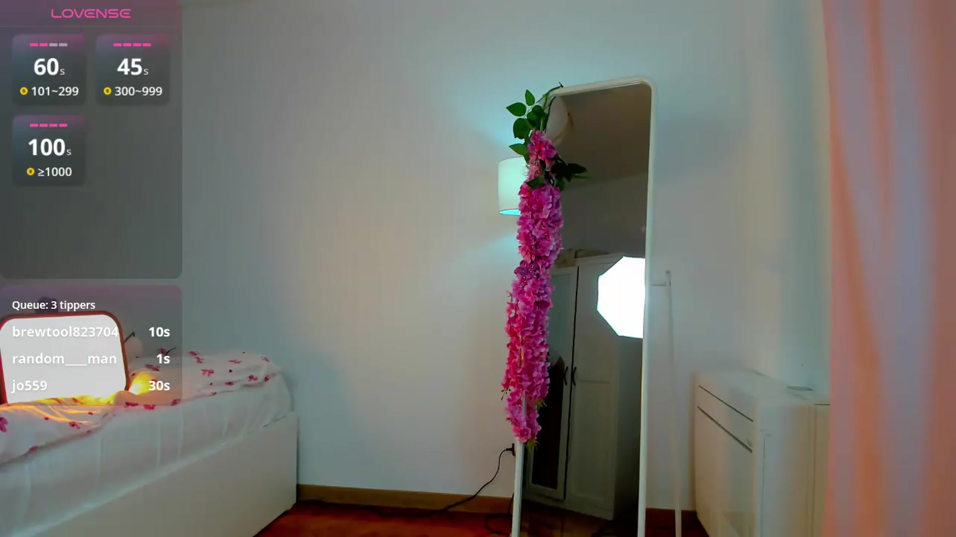 Gallery image thumbnail from Lisapoetry's myfreecams stream on, 08/29/2026, 21:21 image 19 of 20