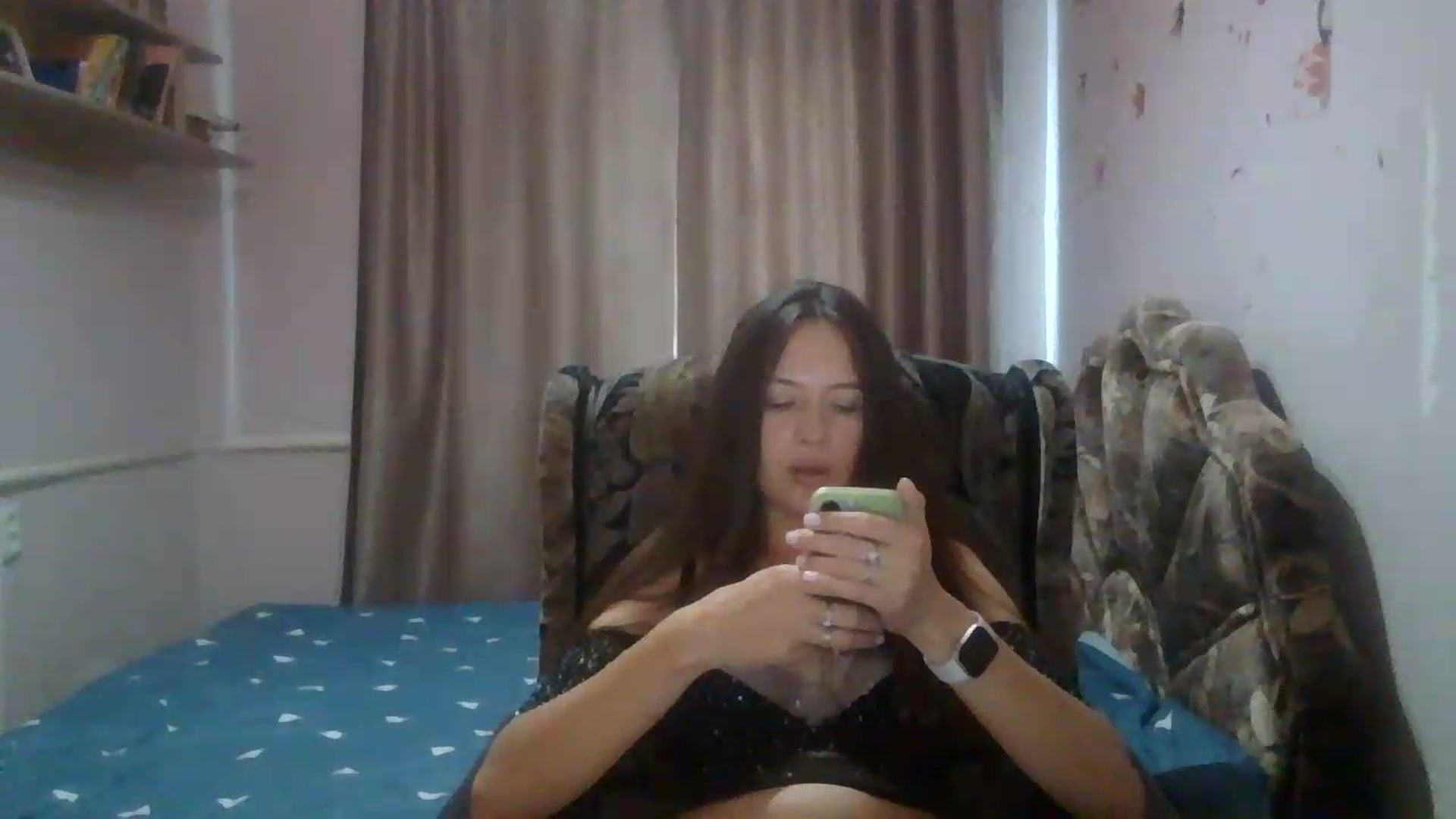 Gallery image thumbnail from LiseyBond's myfreecams stream on, 09/22/2026, 13:42 image 13 of 20