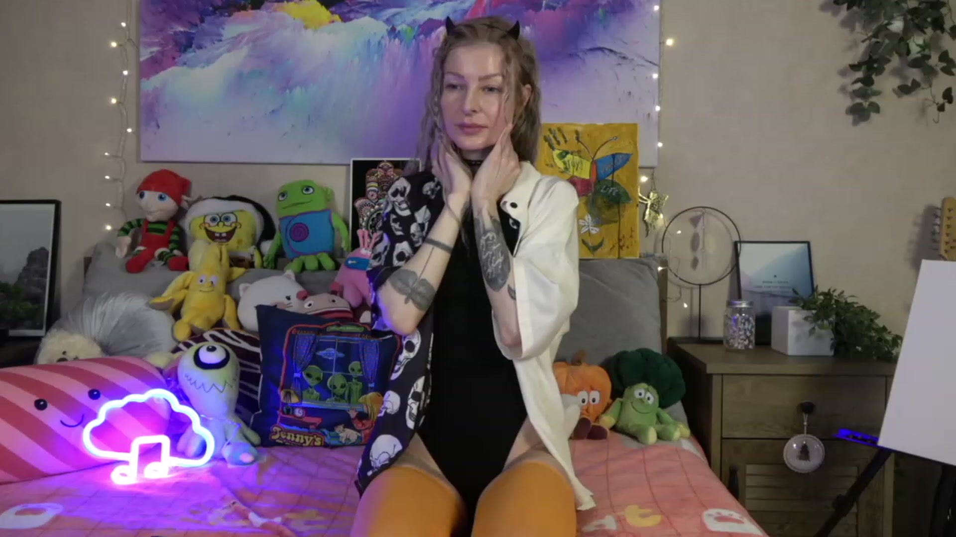 Gallery image thumbnail from Lisiahf's myfreecams stream on, 02/06/2023, 11:41 image 15 of 20