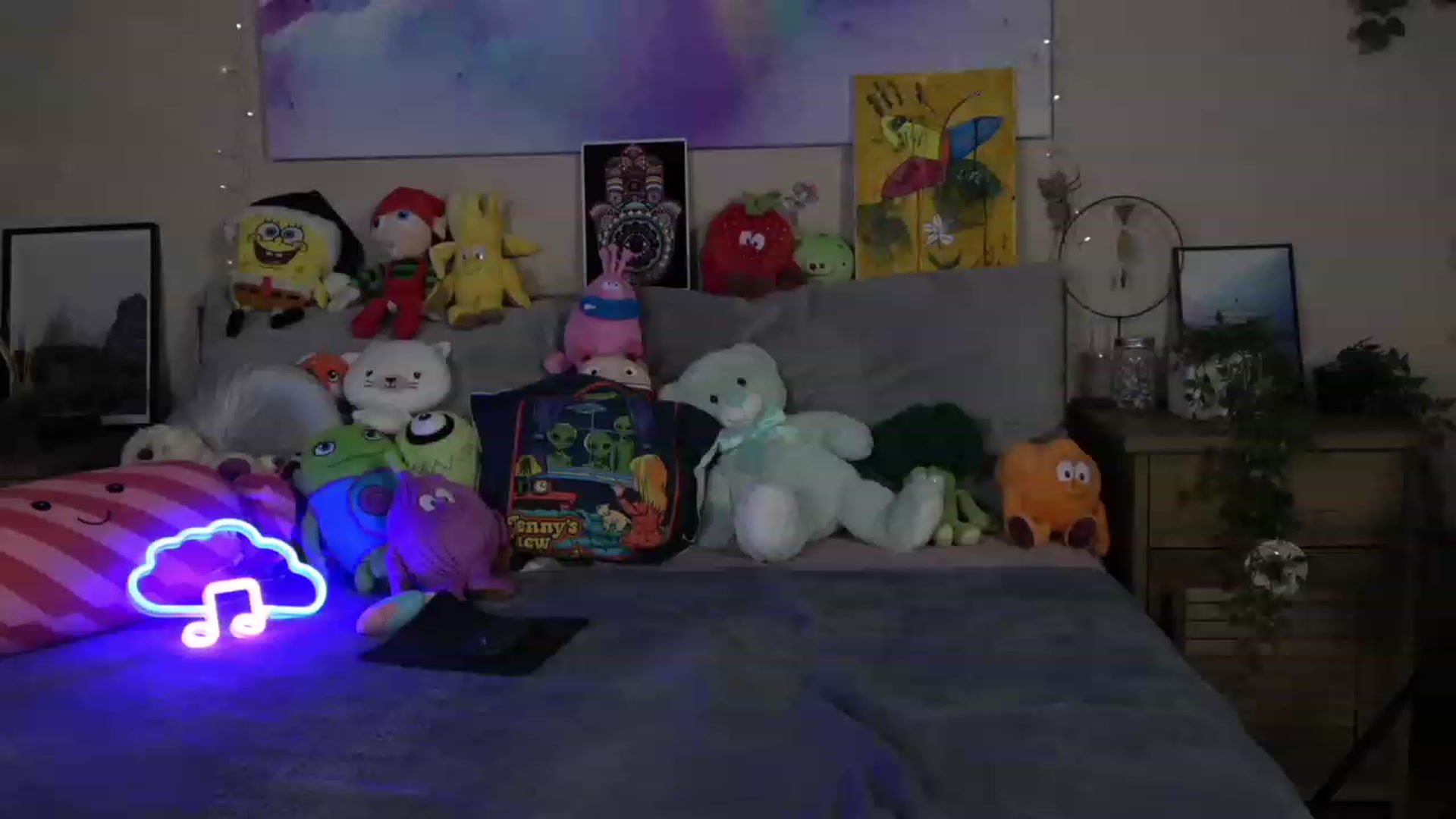 Gallery image thumbnail from Lisiahf's myfreecams stream on, 02/15/2023, 09:57 image 1 of 20