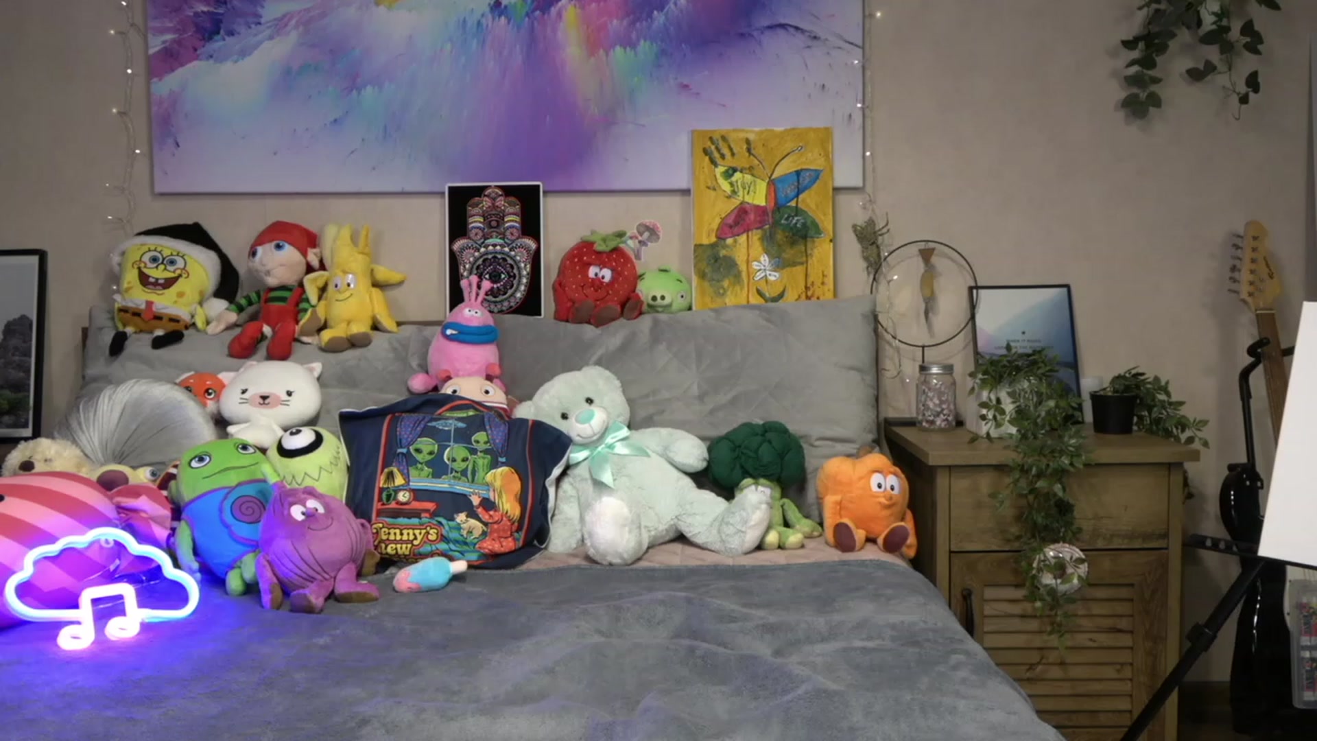 Gallery image thumbnail from Lisiahf's myfreecams stream on, 02/15/2023, 09:57 image 5 of 20