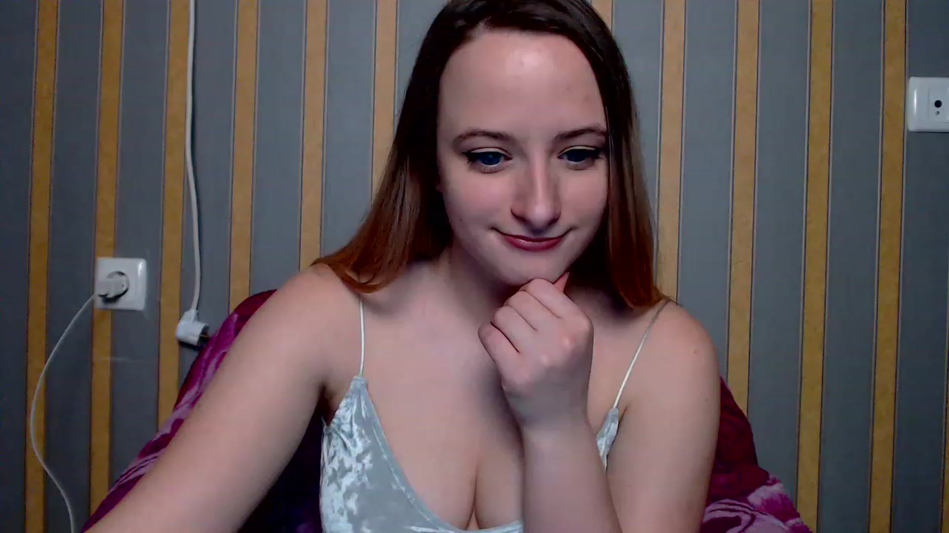 Gallery image thumbnail from Lisova_mavka's myfreecams stream on, 12/24/2022, 15:10 image 13 of 20