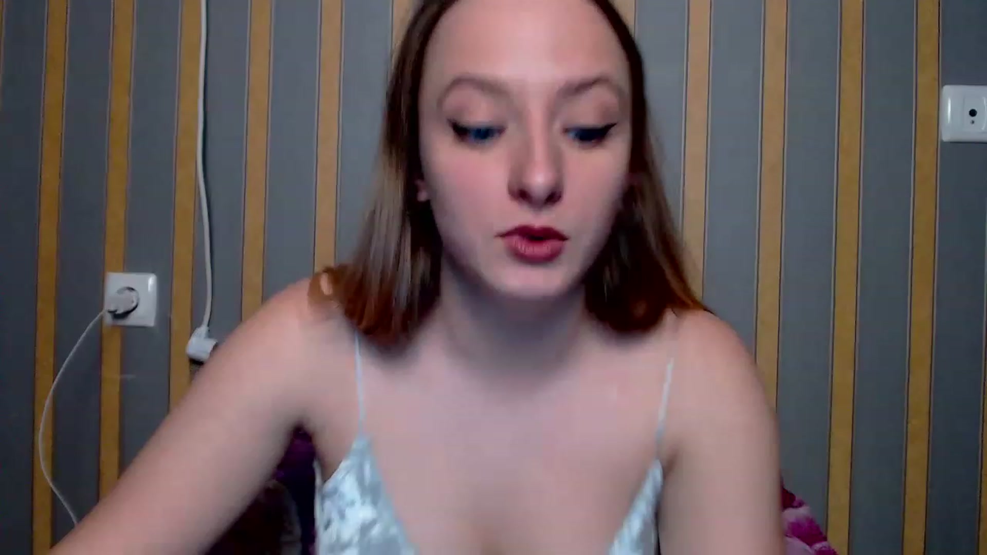 Gallery image thumbnail from Lisova_mavka's myfreecams stream on, 12/24/2022, 15:10 image 18 of 20