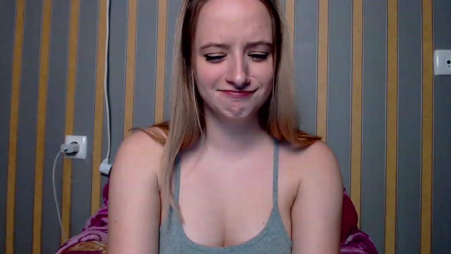 Gallery image thumbnail from Lisova_mavka's myfreecams stream on, 12/25/2022, 15:20 image 13 of 20
