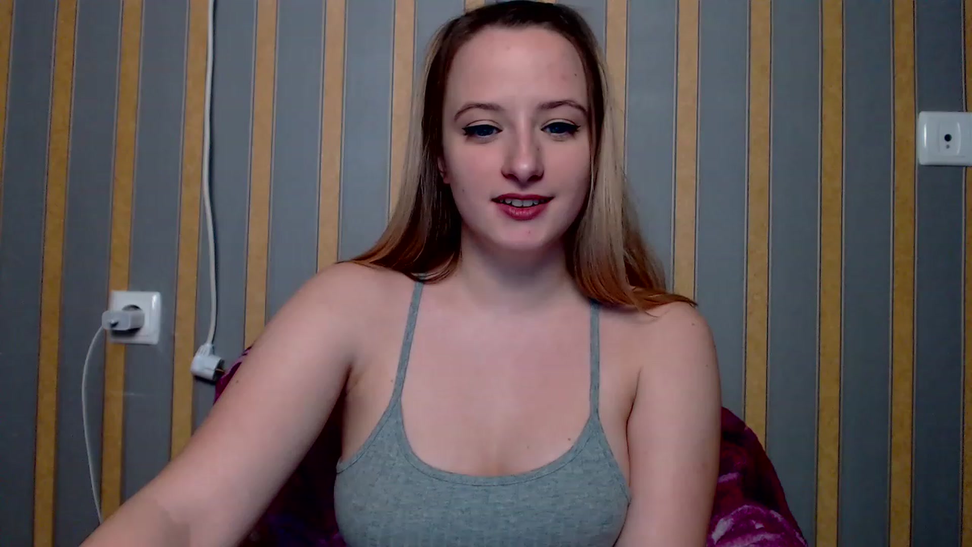 Gallery image thumbnail from Lisova_mavka's myfreecams stream on, 12/25/2022, 15:45 image 3 of 20
