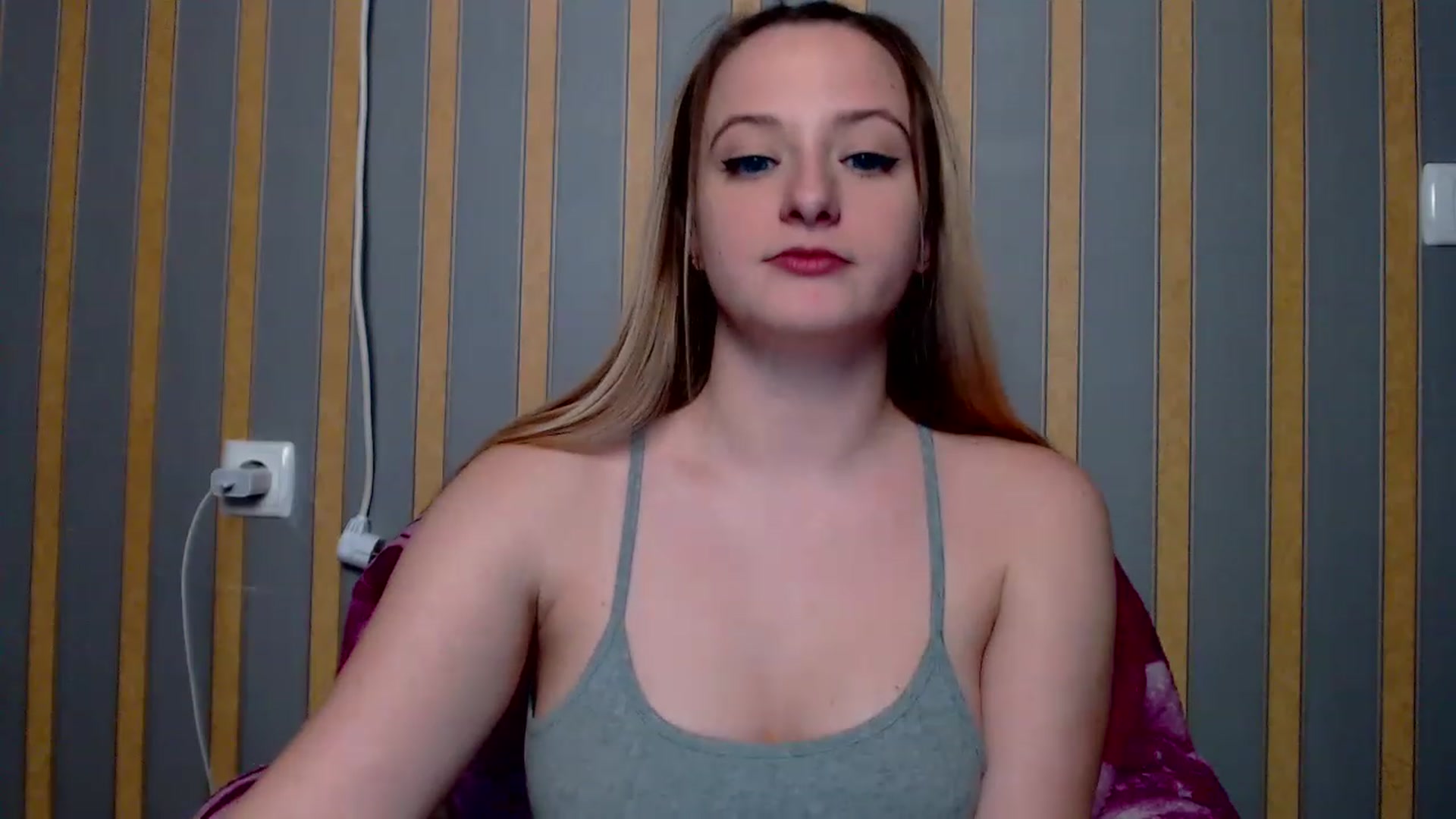 Gallery image thumbnail from Lisova_mavka's myfreecams stream on, 12/25/2022, 15:45 image 9 of 20