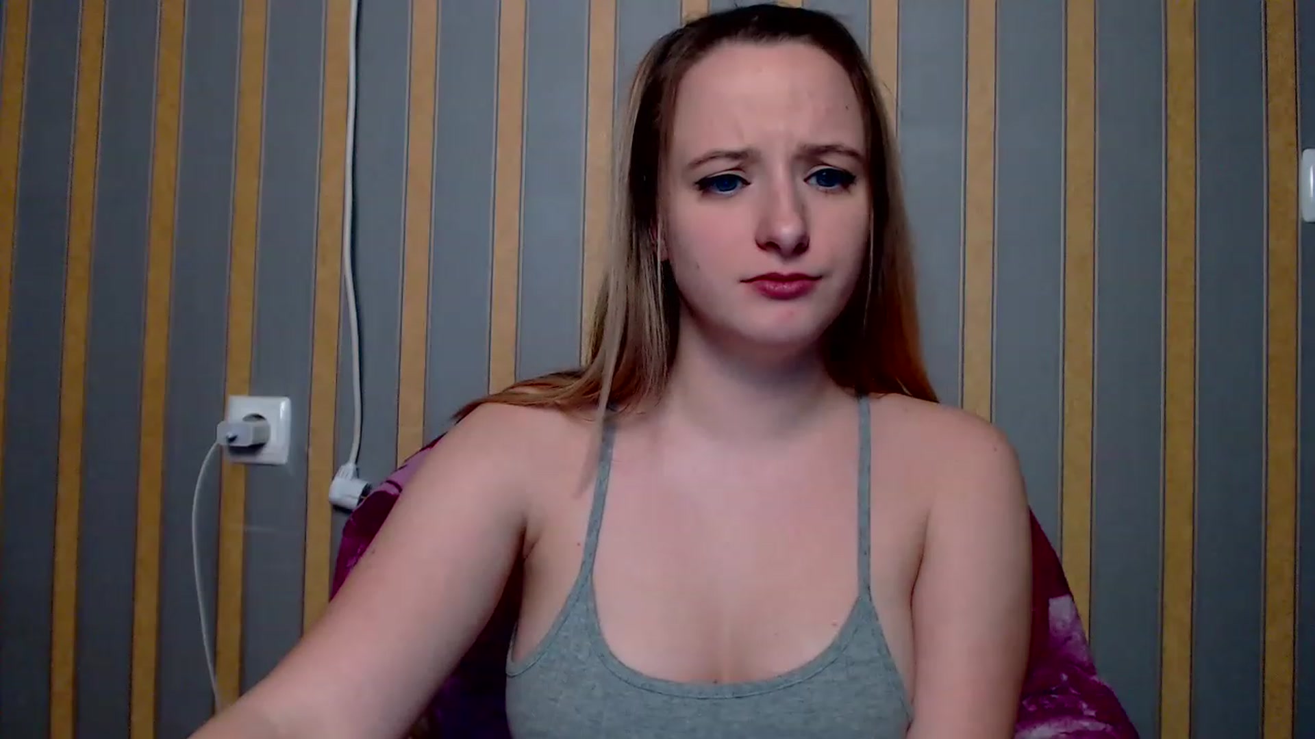 Gallery image thumbnail from Lisova_mavka's myfreecams stream on, 12/25/2022, 15:45 image 17 of 20