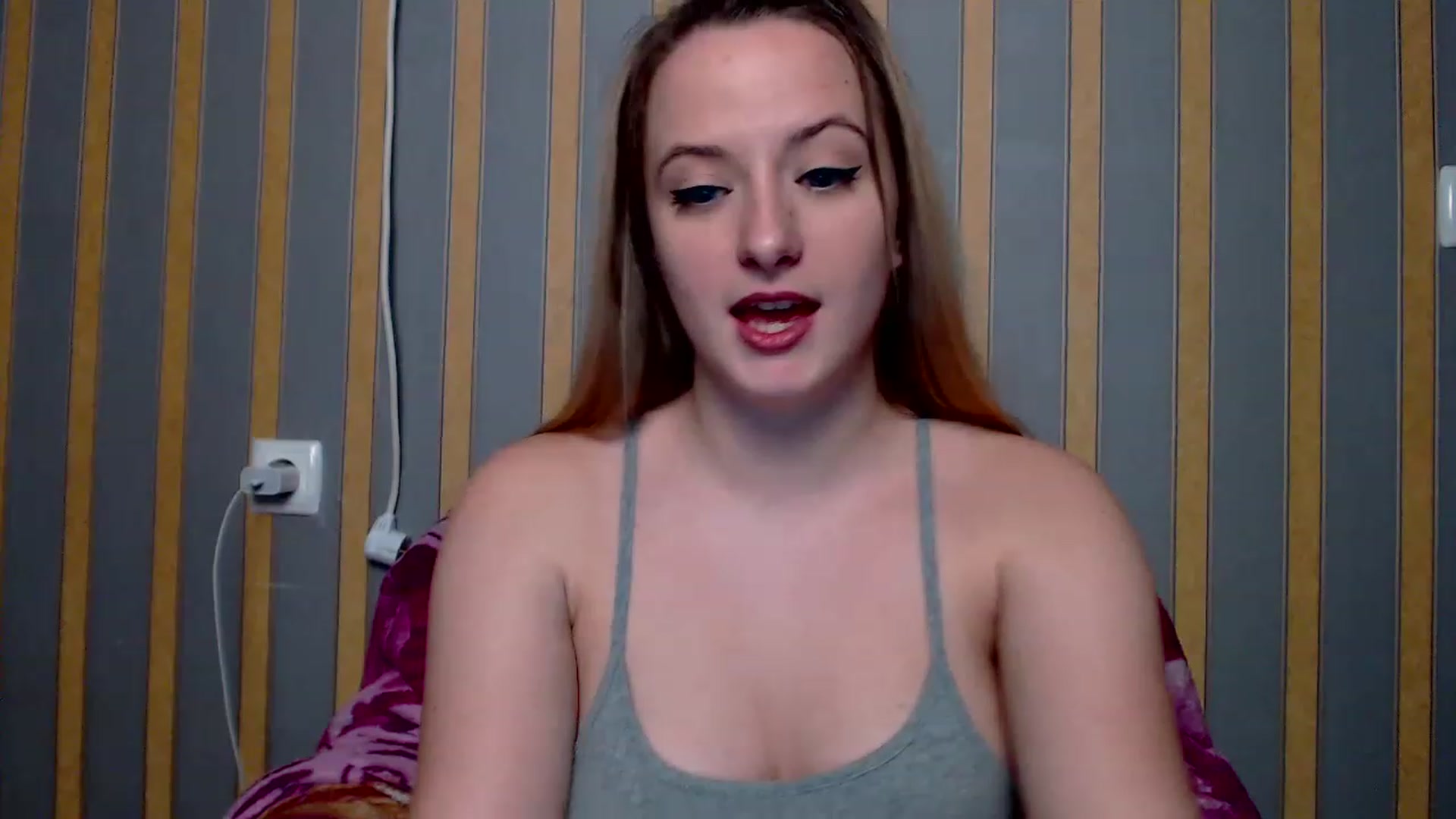 Gallery image thumbnail from Lisova_mavka's myfreecams stream on, 12/25/2022, 15:45 image 20 of 20