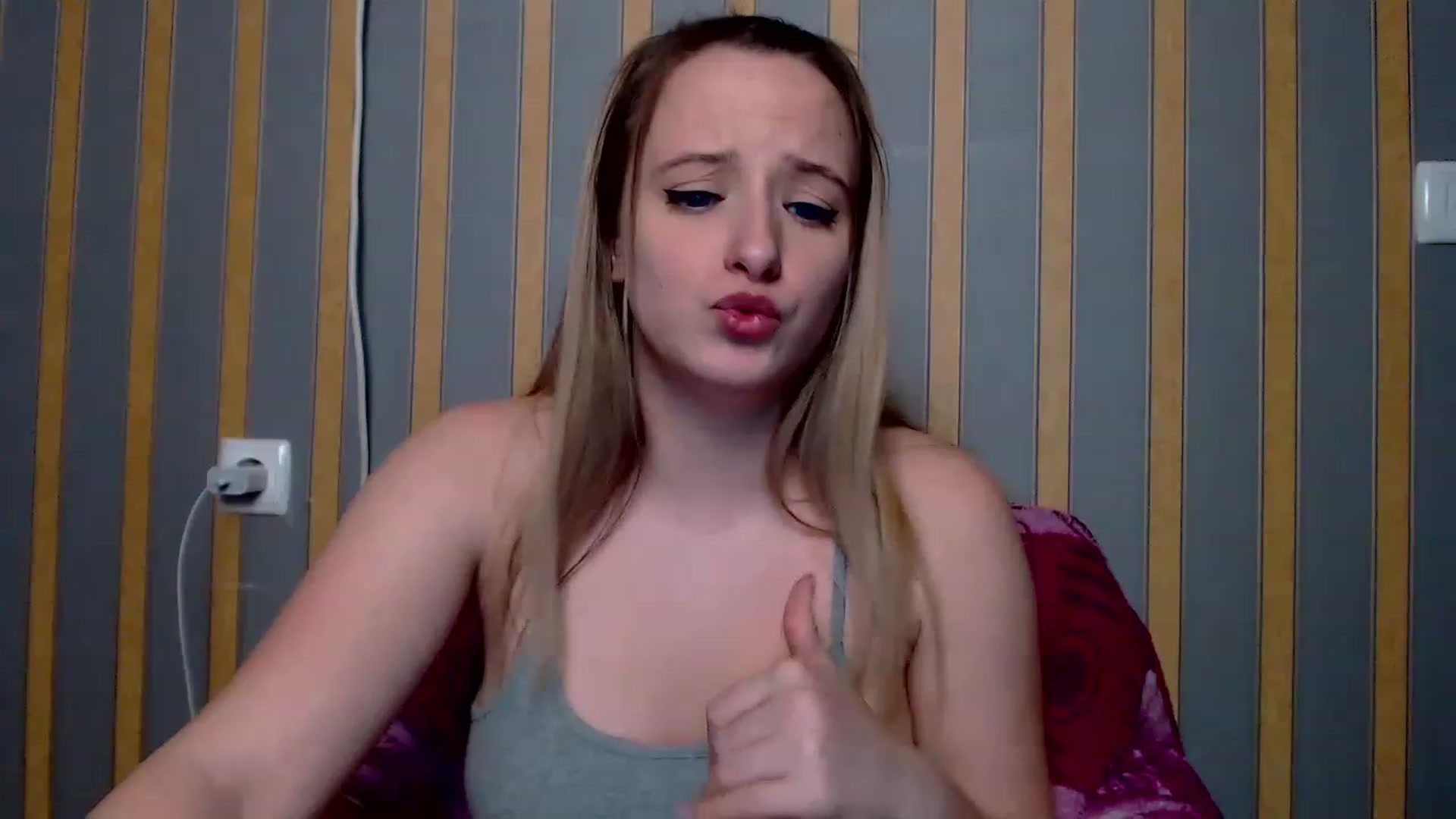 Gallery image thumbnail from Lisova_mavka's myfreecams stream on, 12/25/2022, 16:22 image 17 of 20