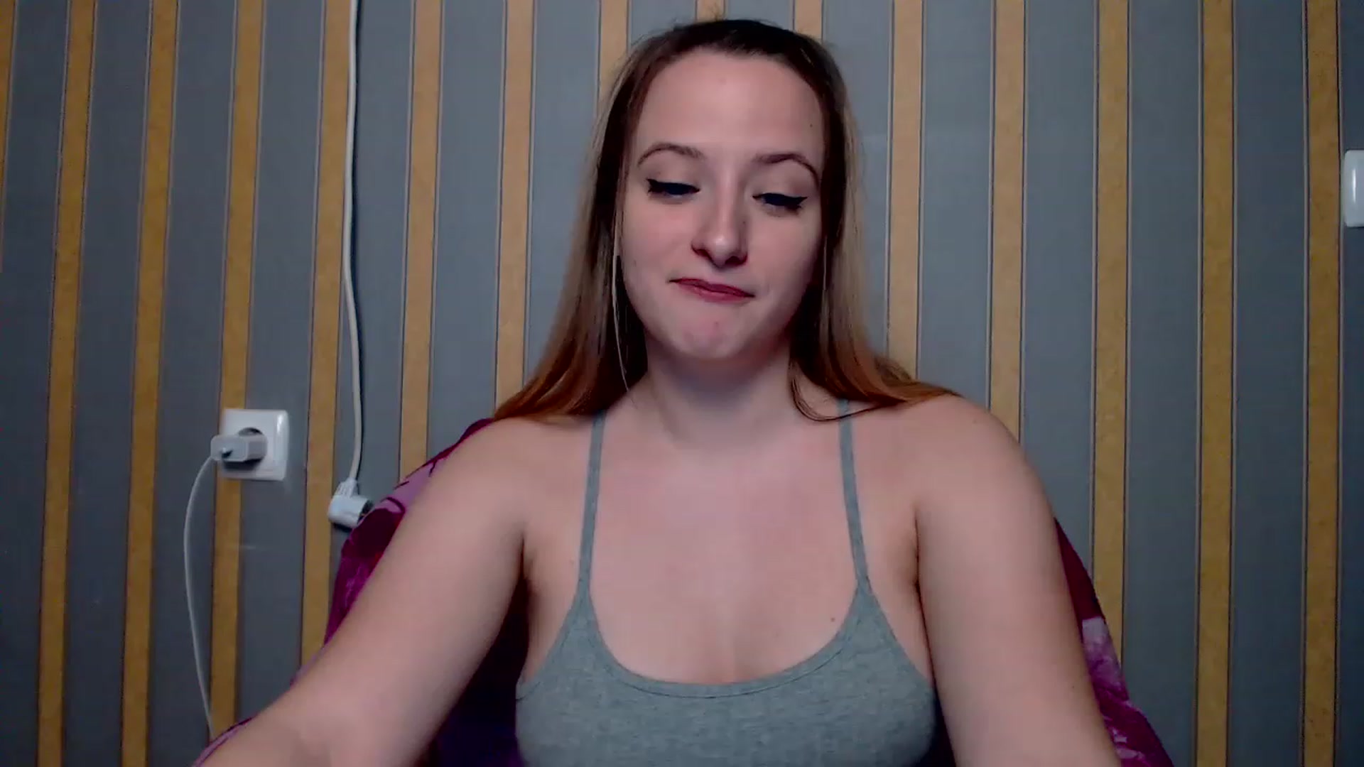 Gallery image thumbnail from Lisova_mavka's myfreecams stream on, 12/25/2022, 16:22 image 1 of 20