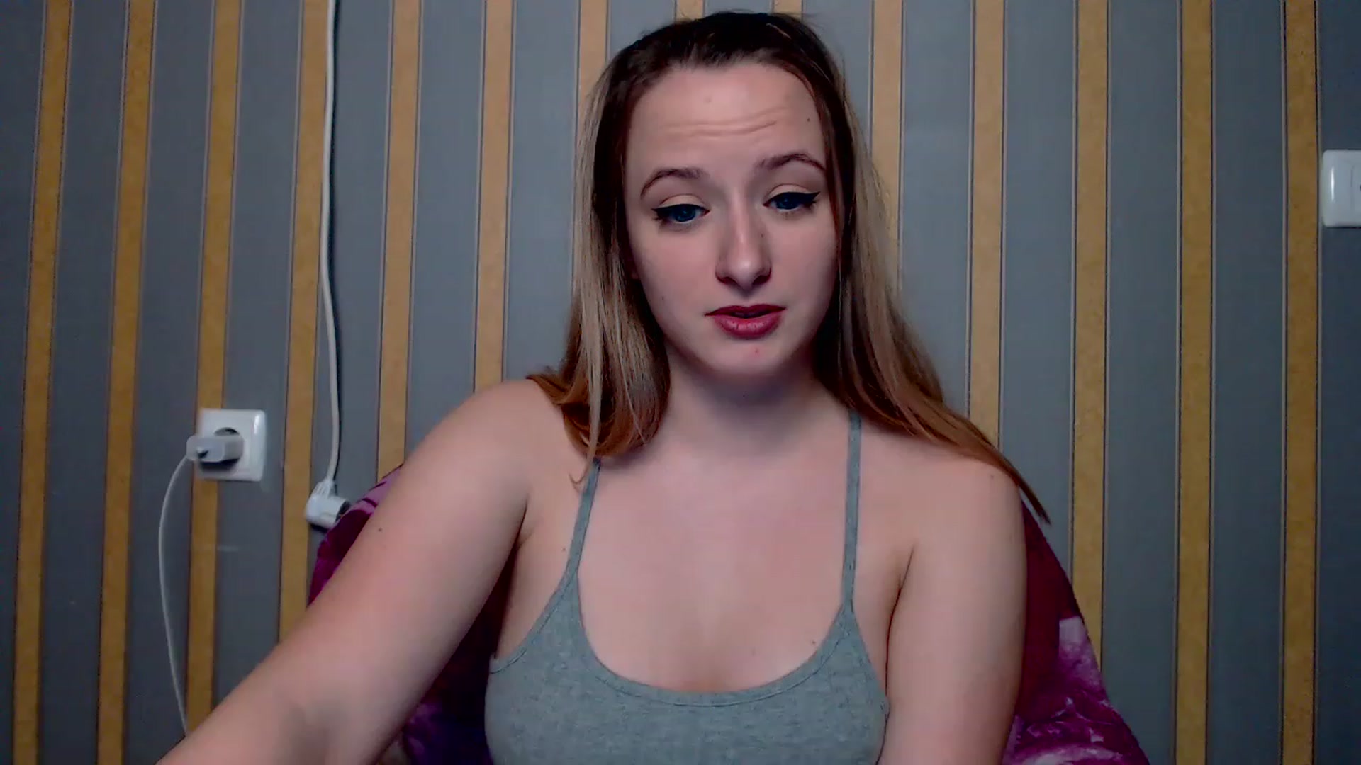 Gallery image thumbnail from Lisova_mavka's myfreecams stream on, 12/25/2022, 16:22 image 4 of 20