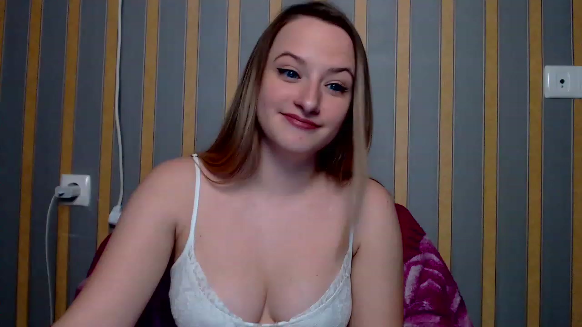 Gallery image thumbnail from Lisova_mavka's myfreecams stream on, 12/26/2022, 14:15 image 2 of 20