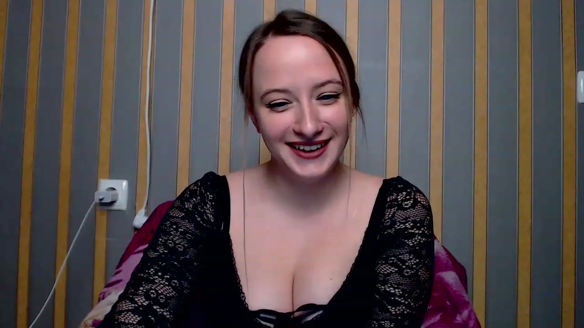Gallery image thumbnail from Lisova_mavka's myfreecams stream on, 12/29/2022, 14:02 image 20 of 20