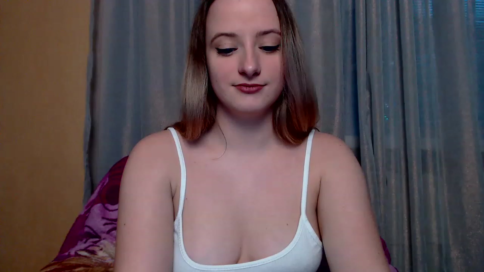 Gallery image thumbnail from Lisova_mavka's myfreecams stream on, 01/05/2023, 13:10 image 11 of 20