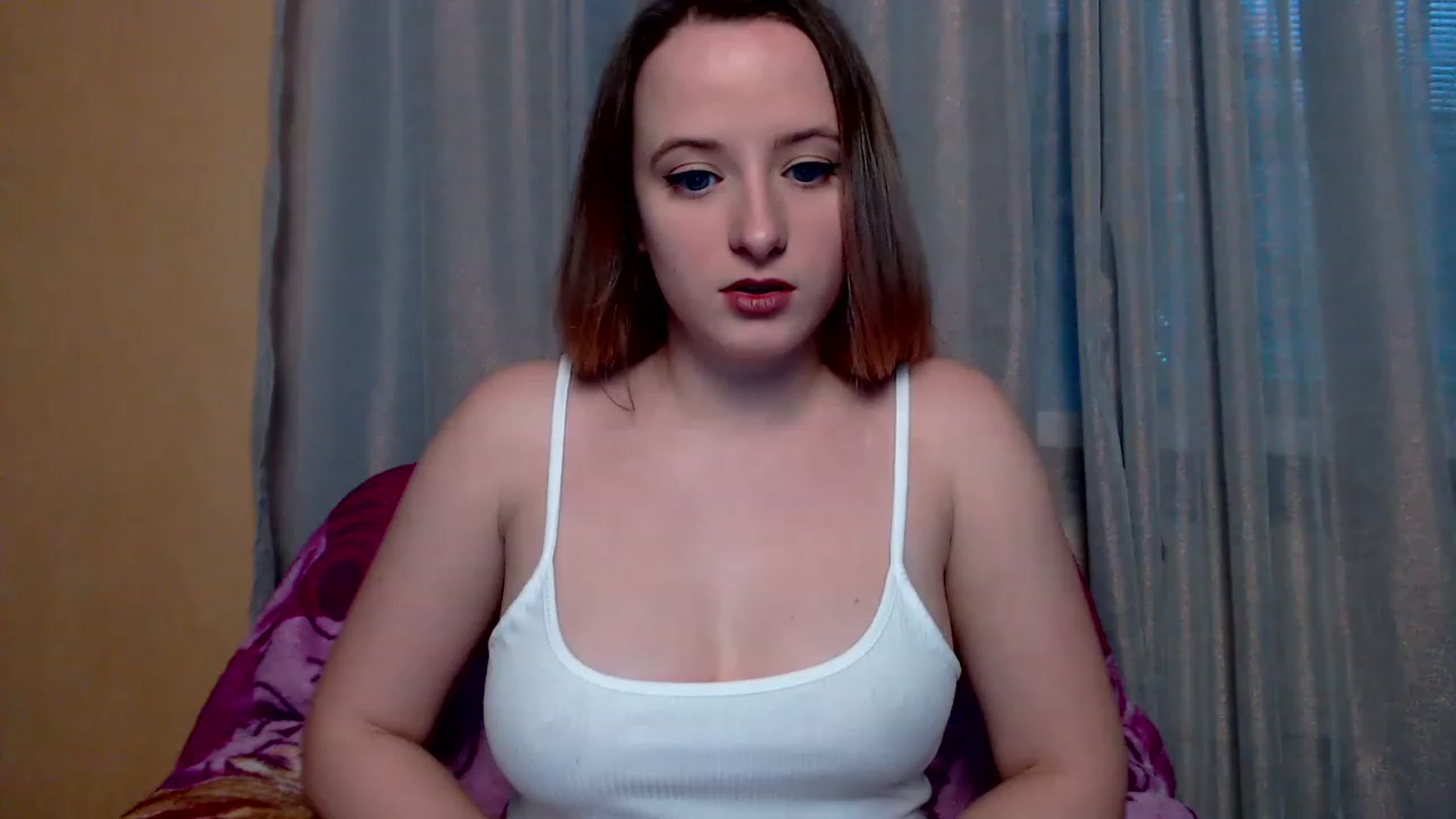Gallery image thumbnail from Lisova_mavka's myfreecams stream on, 01/05/2023, 13:10 image 9 of 20