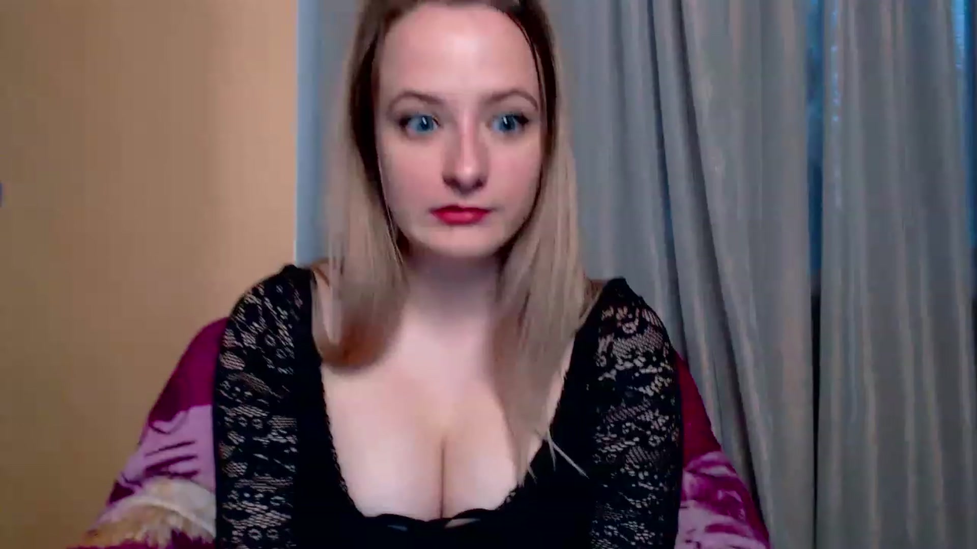 Gallery image thumbnail from Lisova_mavka's myfreecams stream on, 01/15/2023, 14:21 image 7 of 20
