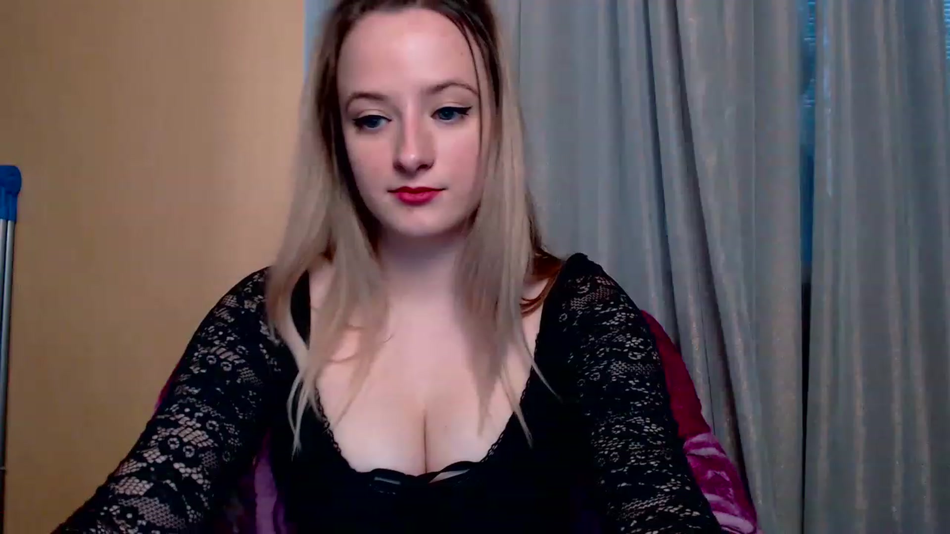 Gallery image thumbnail from Lisova_mavka's myfreecams stream on, 01/15/2023, 14:21 image 5 of 20