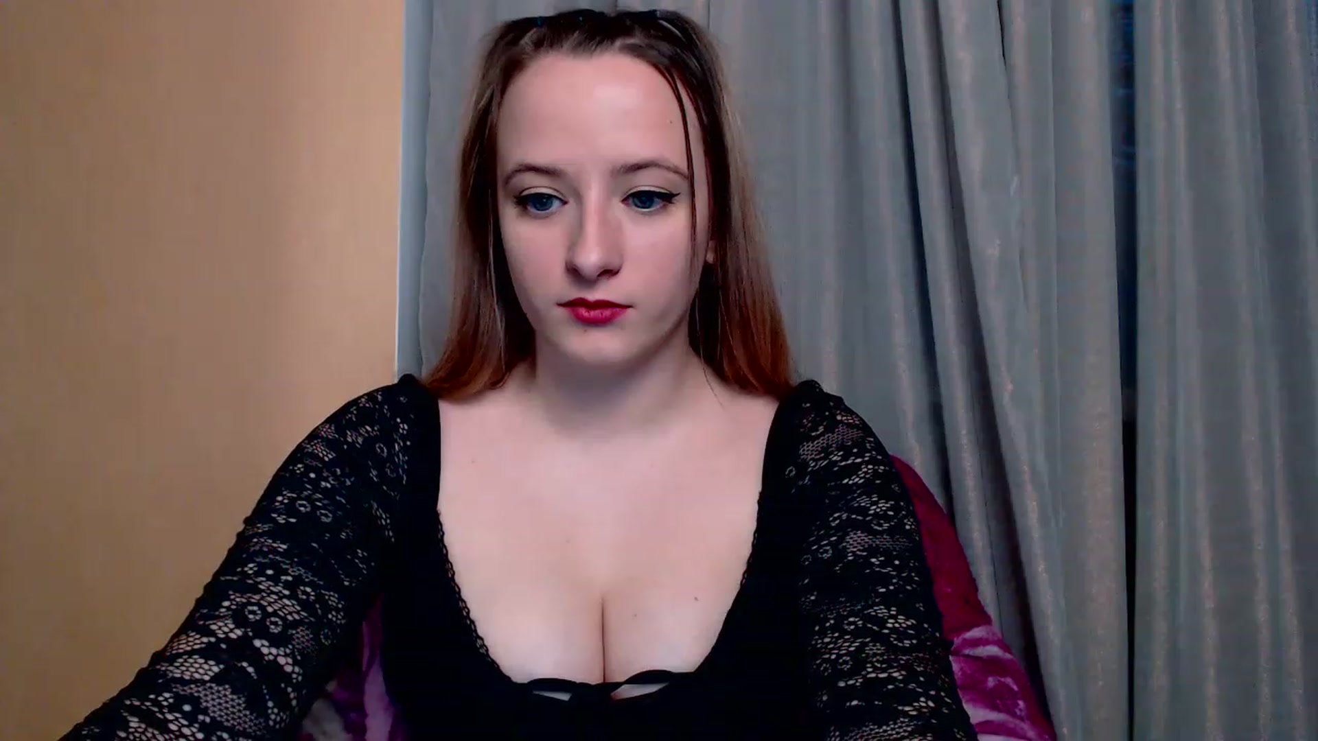 Gallery image thumbnail from Lisova_mavka's myfreecams stream on, 01/15/2023, 14:21 image 20 of 20