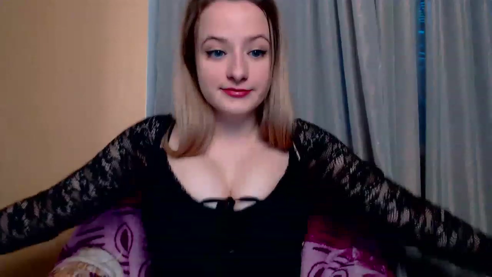 Gallery image thumbnail from Lisova_mavka's myfreecams stream on, 01/15/2023, 14:21 image 16 of 20