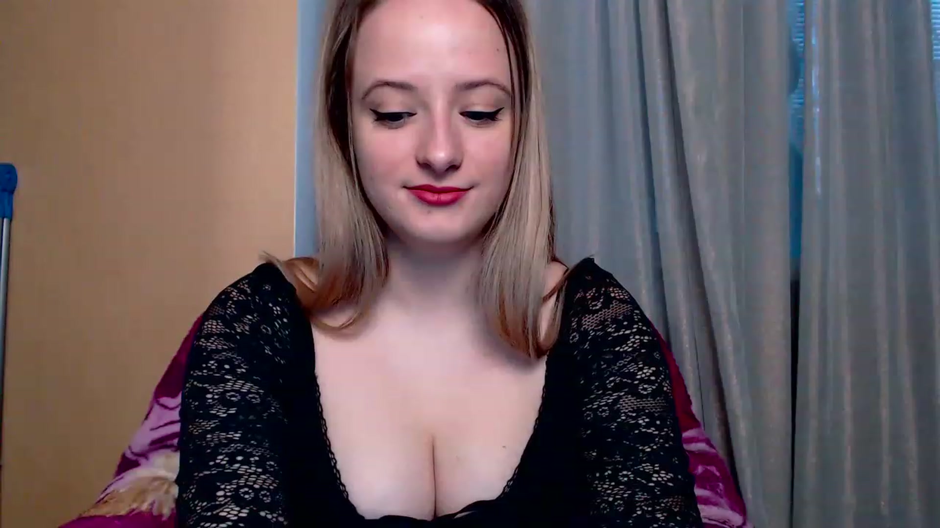 Gallery image thumbnail from Lisova_mavka's myfreecams stream on, 01/15/2023, 14:21 image 2 of 20